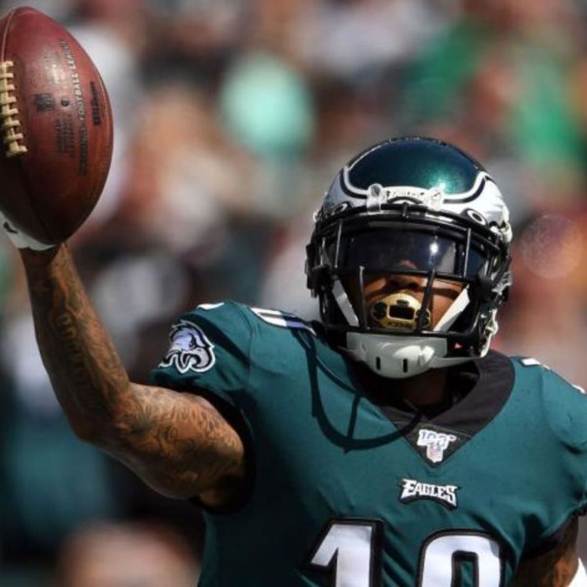 Baltimore Ravens wide receiver DeSean Jackson (15) warms up before an NFL  football game against the Jacksonville Jaguars, Sunday, Nov. 27, 2022, in  Jacksonville, Fla. (AP Photo/Gary McCullough Stock Photo - Alamy