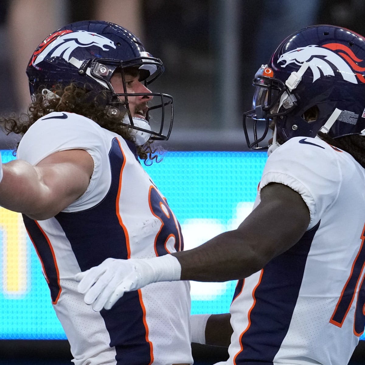 Denver Broncos' Albert Okwuegbunam Shines in Joint Practice with LA Rams,  Fueling Trade Rumors and Tight End Competition - BVM Sports