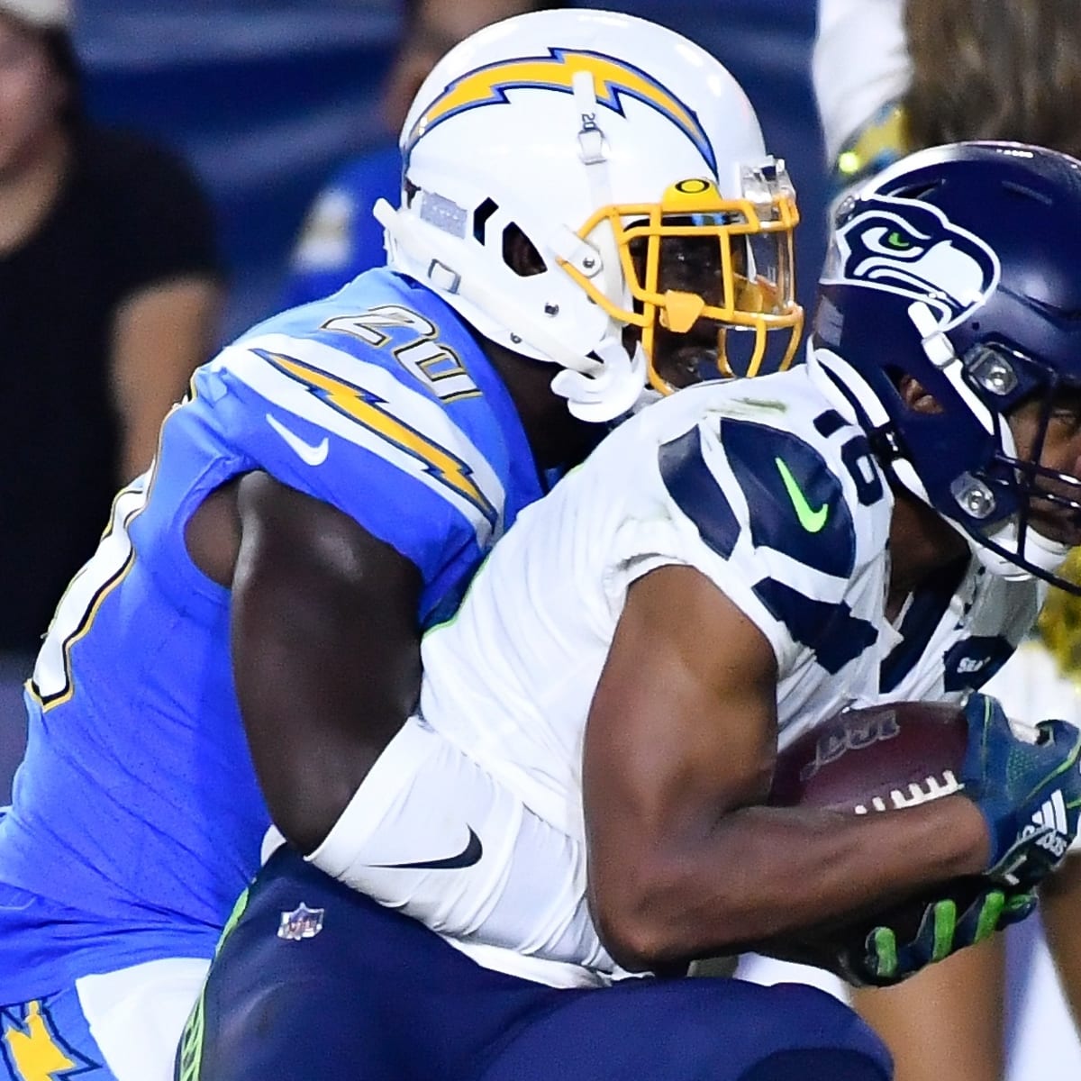 Tyler Lockett, Ken Walker III, Al Woods active for Seahawks