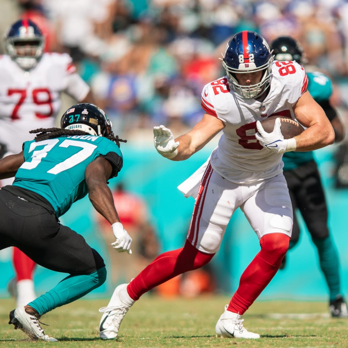 Giants' injuries piling up in Jaguars game: Evan Neal, Ben