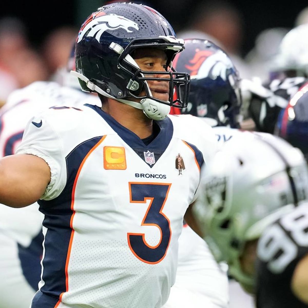 Russell Wilson injury update: Hamstring issue leaves Broncos QB's