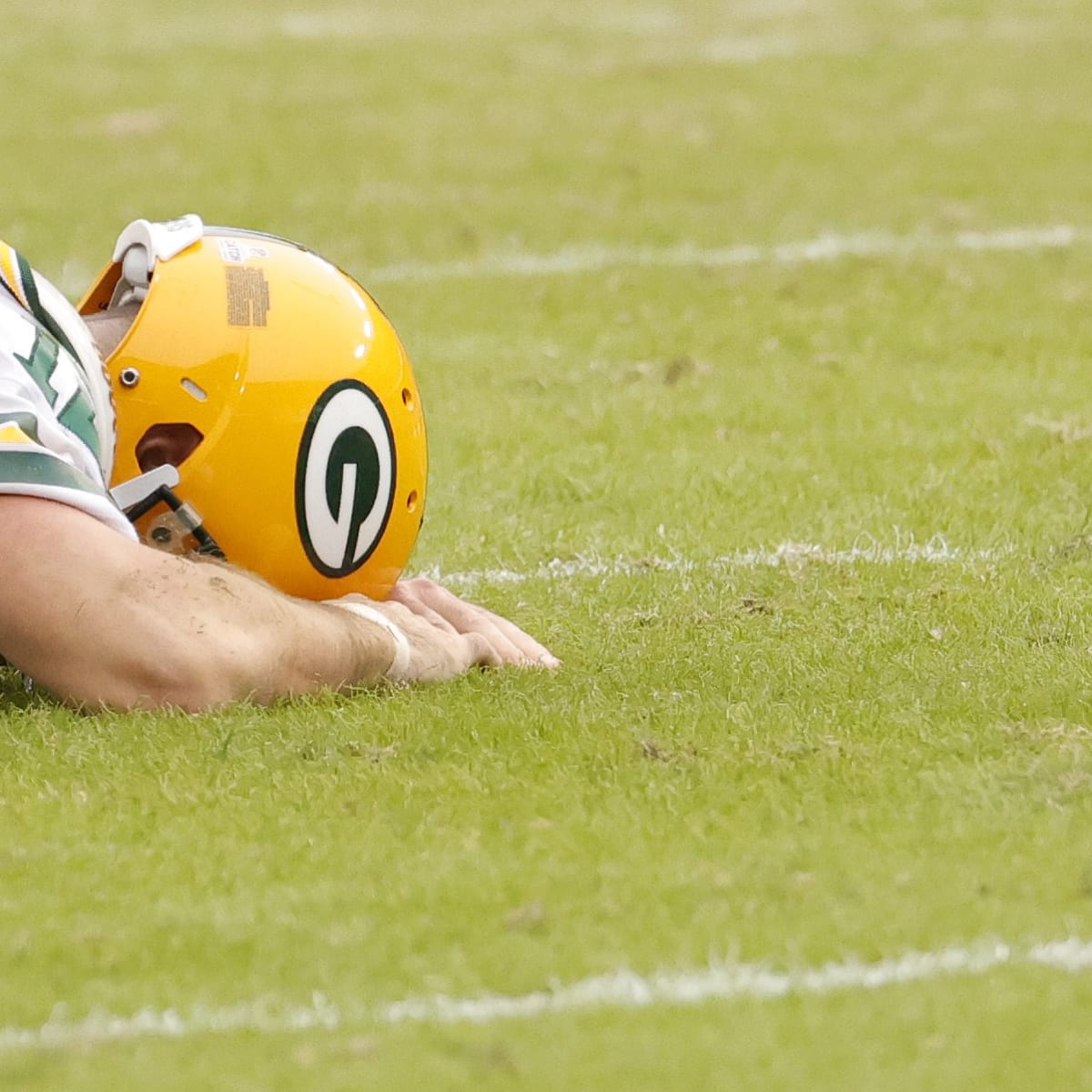 The last play of Packers-Commanders summed up a stinky NFL Sunday