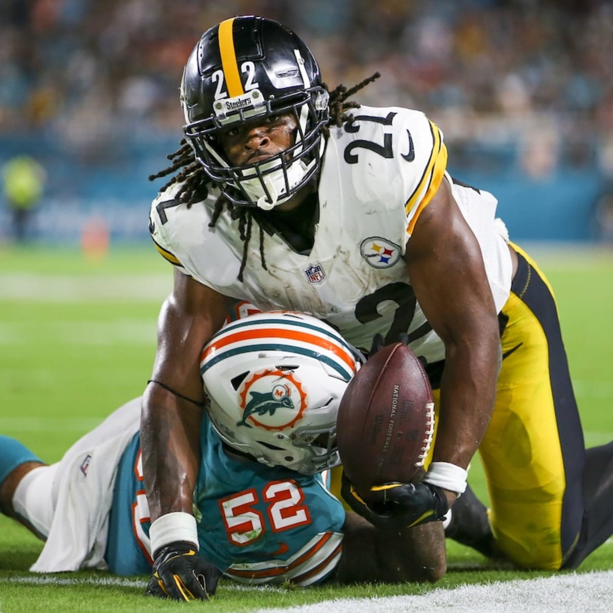 Pittsburgh Steelers vs Miami Dolphins Takeaways: There's Good That Came  With The Bad - Sports Illustrated Pittsburgh Steelers News, Analysis and  More