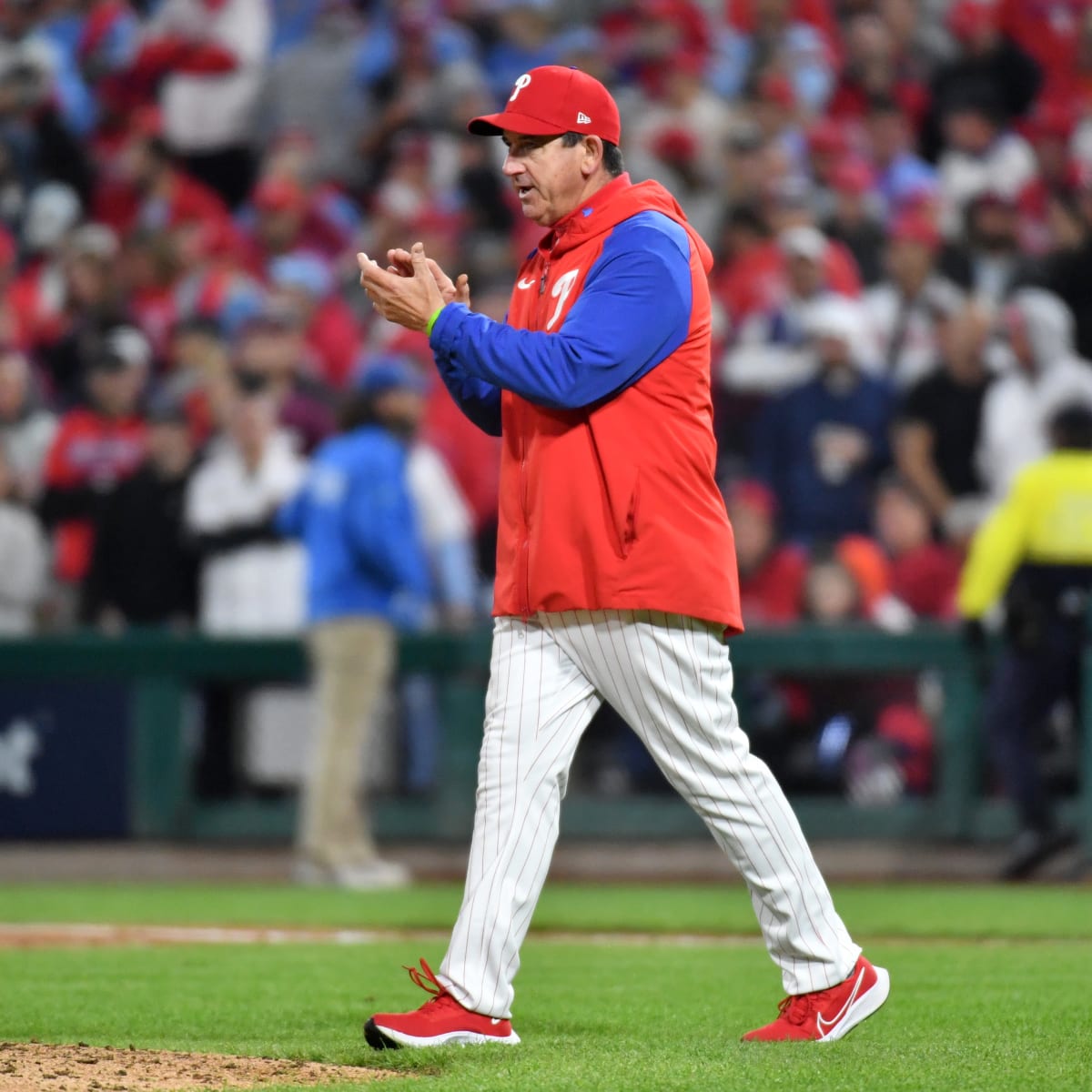 Rob Thomson is more than just a manager letting the Phillies be themselves  - Crossing Broad