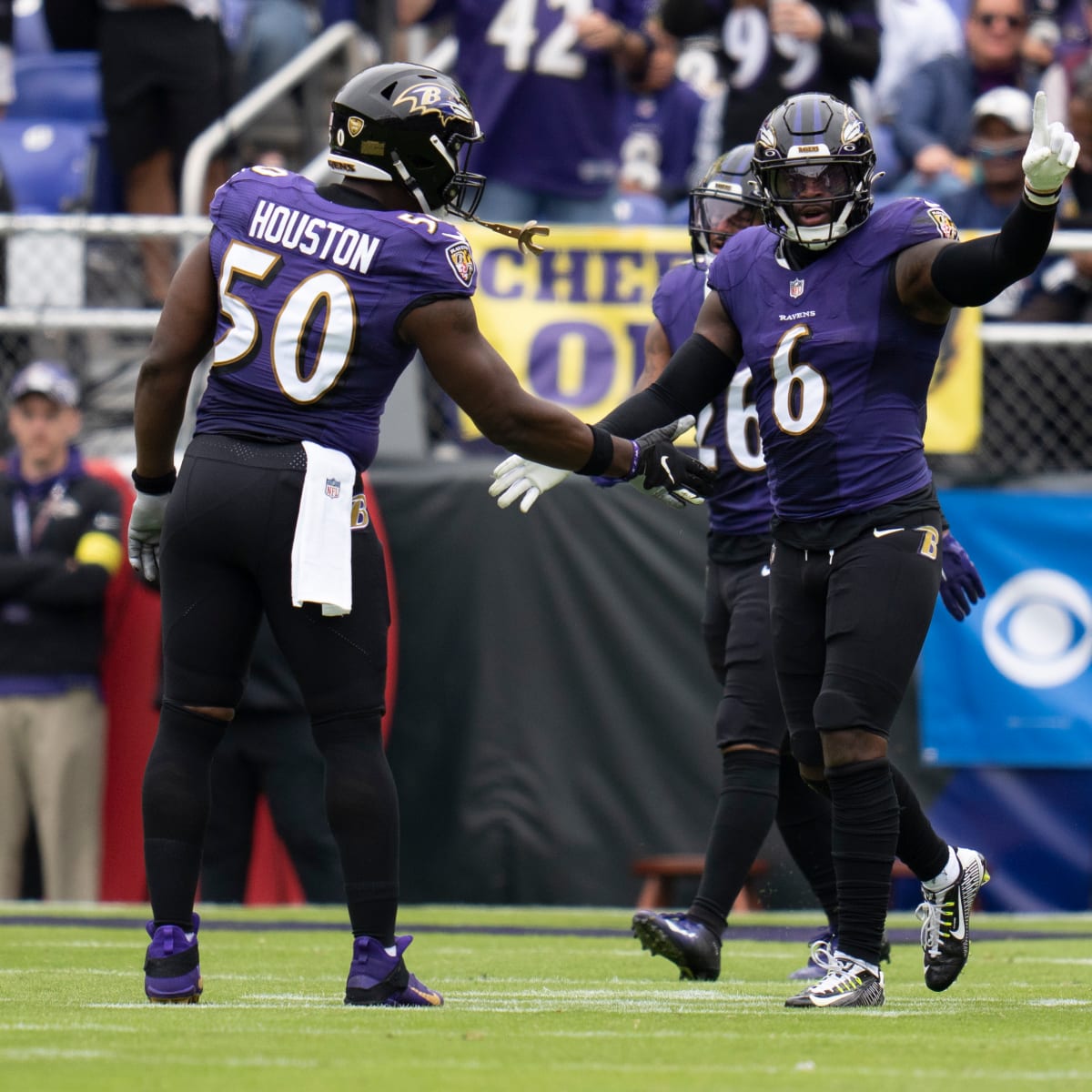 Justin Houston Adds Clarity Amid Uncertainty In Ravens' Edge Rush