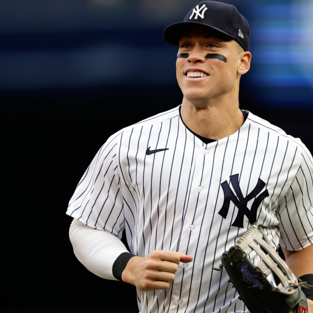 Dodgers to Pursue Aaron Judge, Could Change Mookie Betts's Role