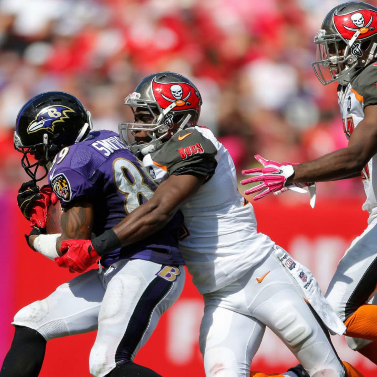 Ravens & Buccaneers Injury Report: Calais Campbell OUT, TE Mark