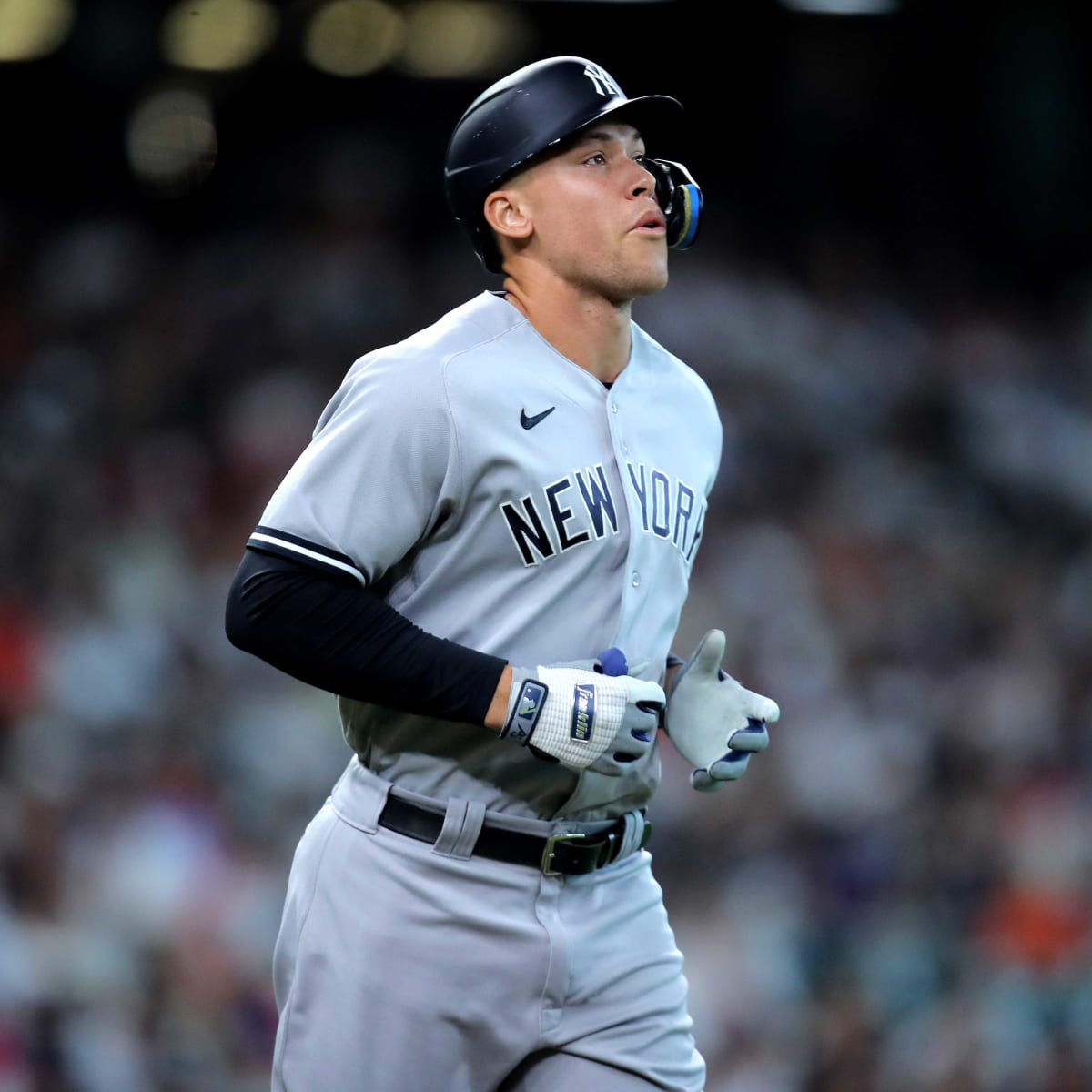 Aaron Judge jokes he snubbed San Francisco Giants for New York Yankees due  to his dog - Mirror Online