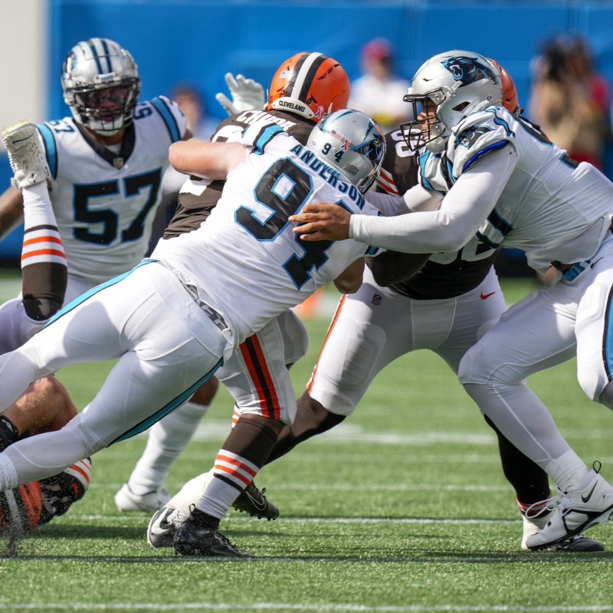 Panthers to sign OT Larnel Coleman off Dolphins' practice squad