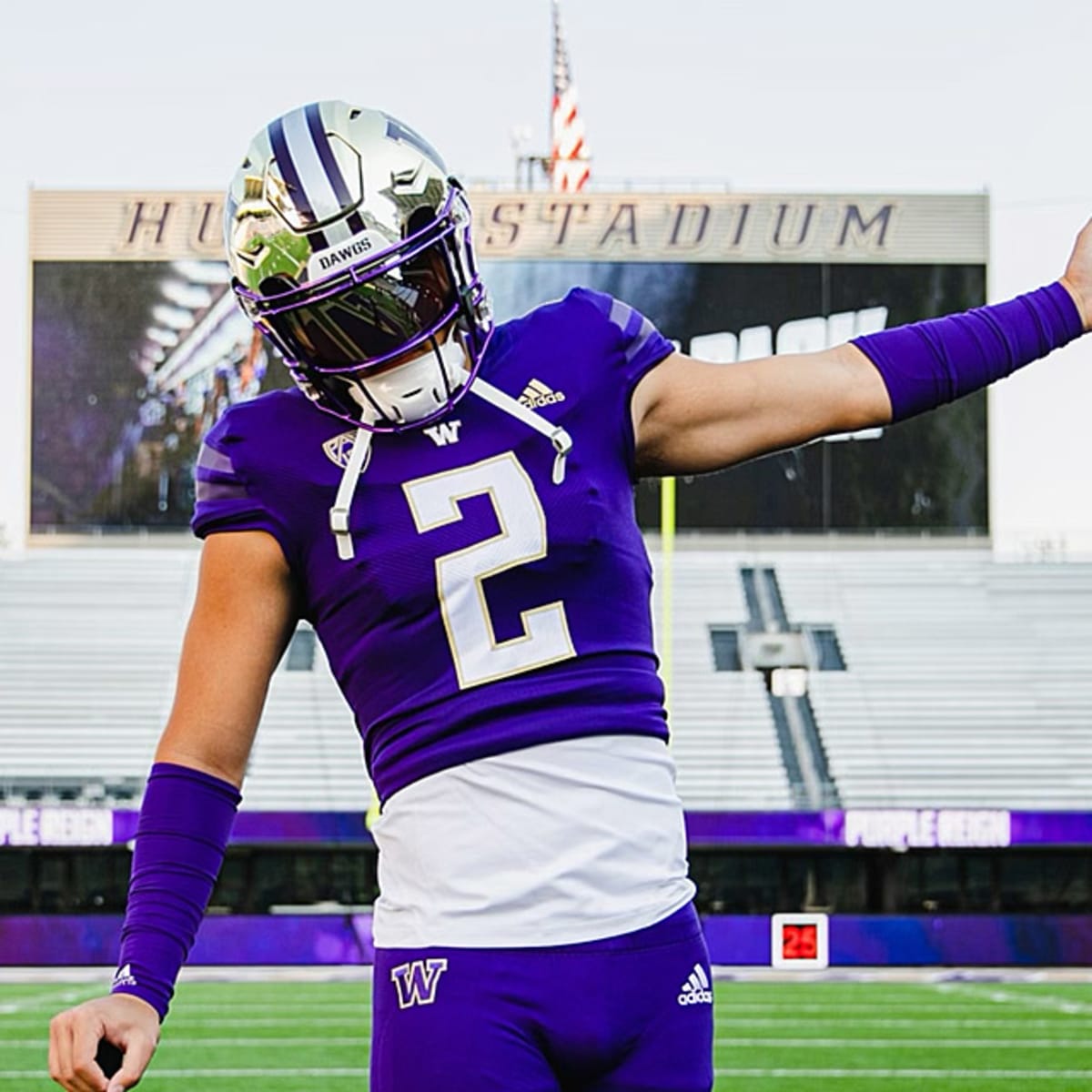 Huskies Dress for Success with New Uniforms - Sports Illustrated Washington  Huskies News, Analysis and More