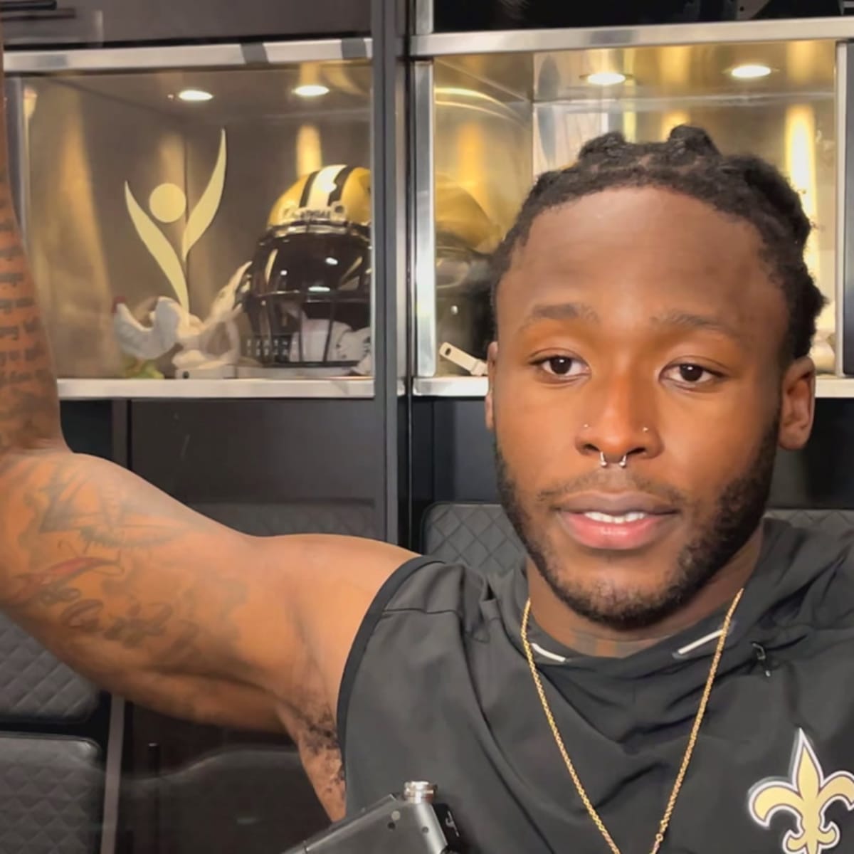 Report: Saints 'rebuffed' Bills trade inquiry on Alvin Kamara