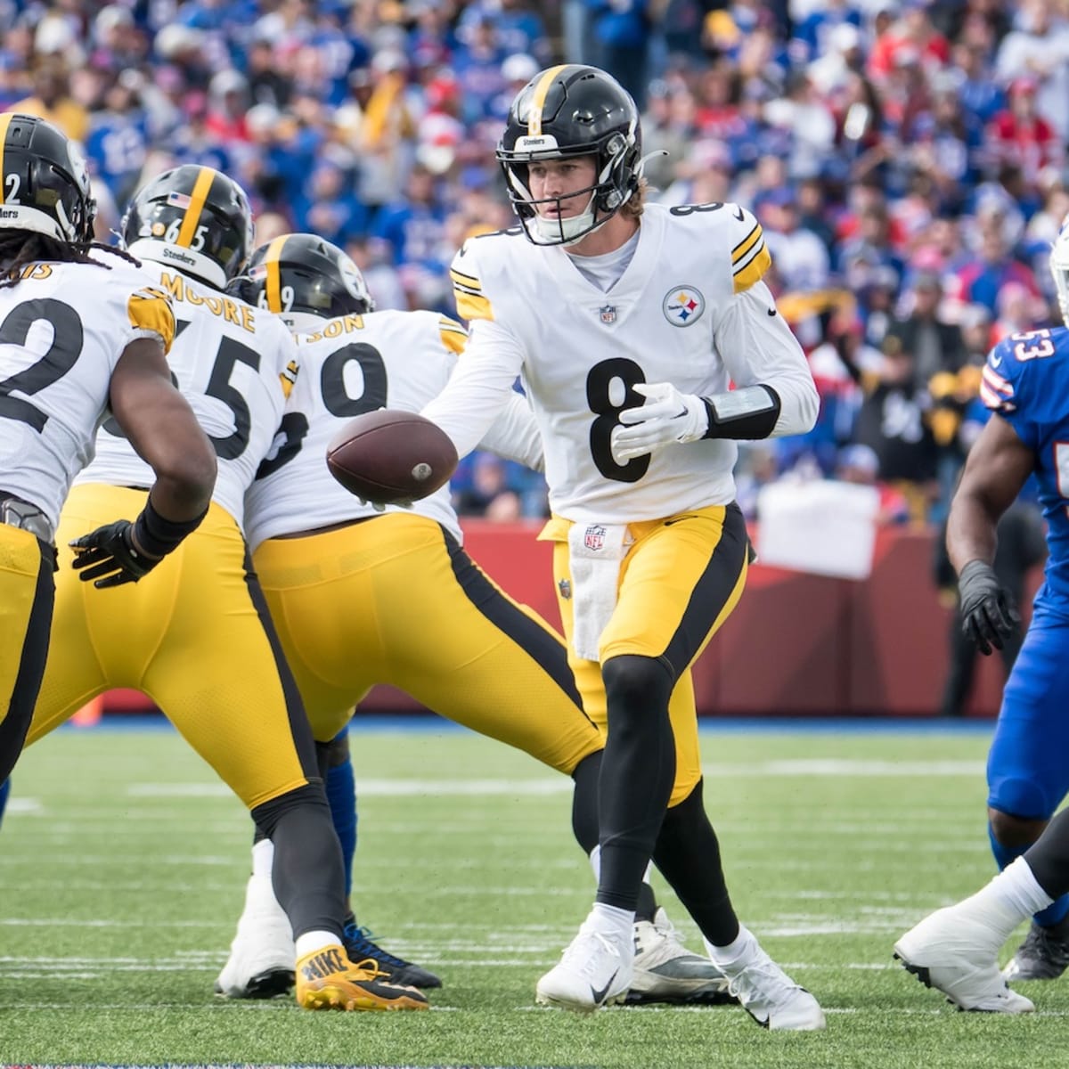 Examining Pittsburgh Steelers Unimaginative Play-Action Offense and Why It  Doesn't Work - Sports Illustrated Pittsburgh Steelers News, Analysis and  More