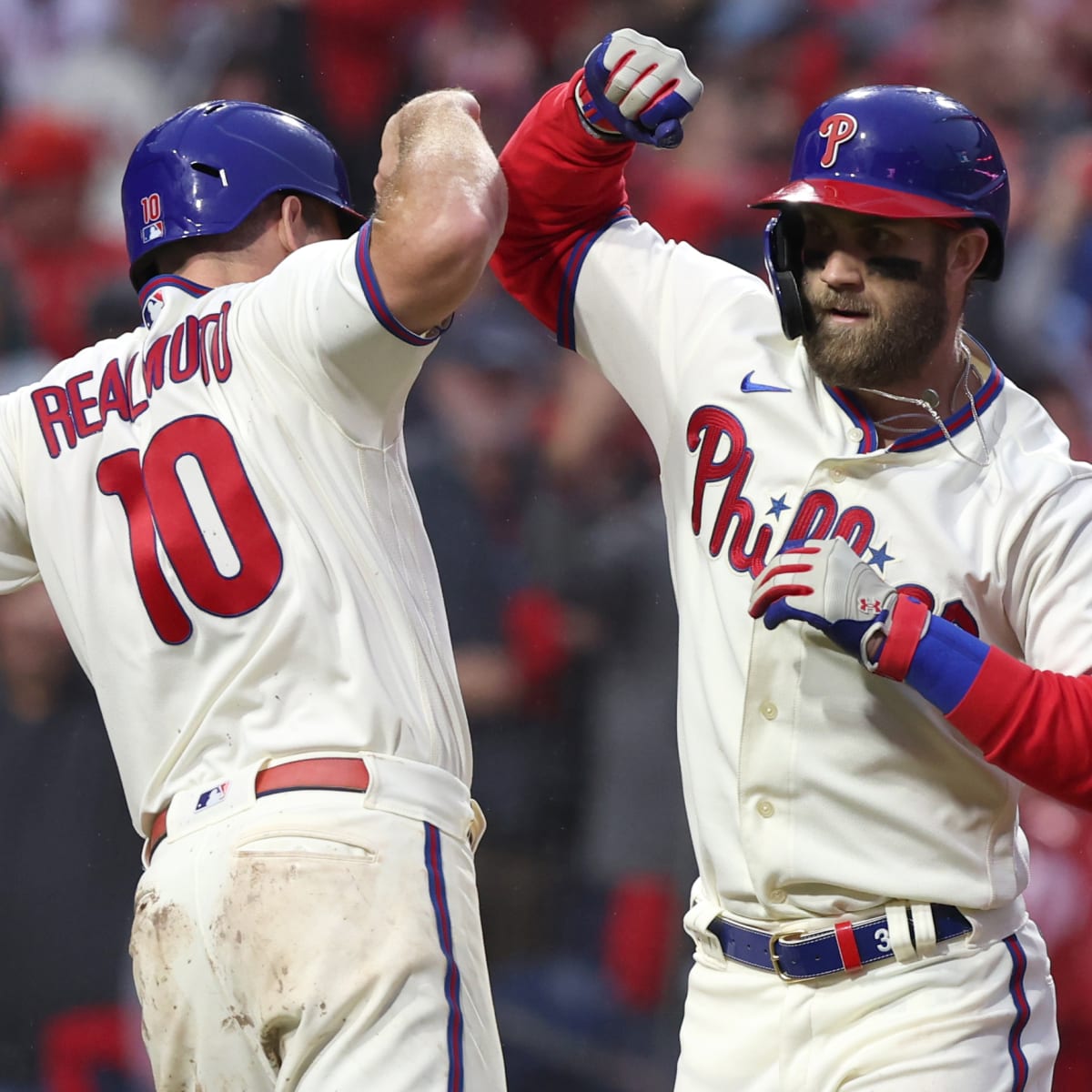 Watch: Rhys Hoskins Crushes Home Run to Give Philadelphia Phillies an Early  Lead - Sports Illustrated Inside The Phillies