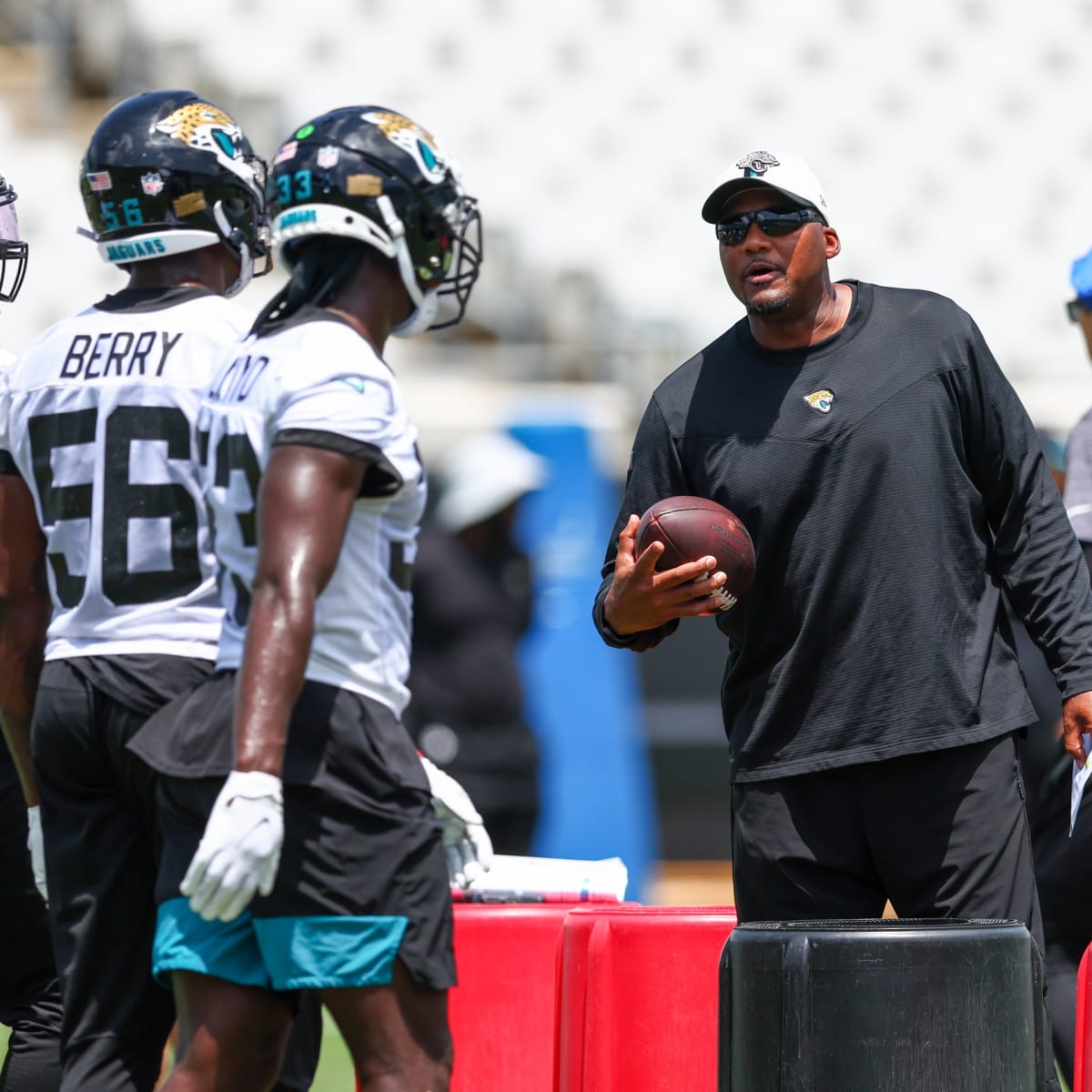 Jaguars defense preparing for the best Russell Wilson has to offer