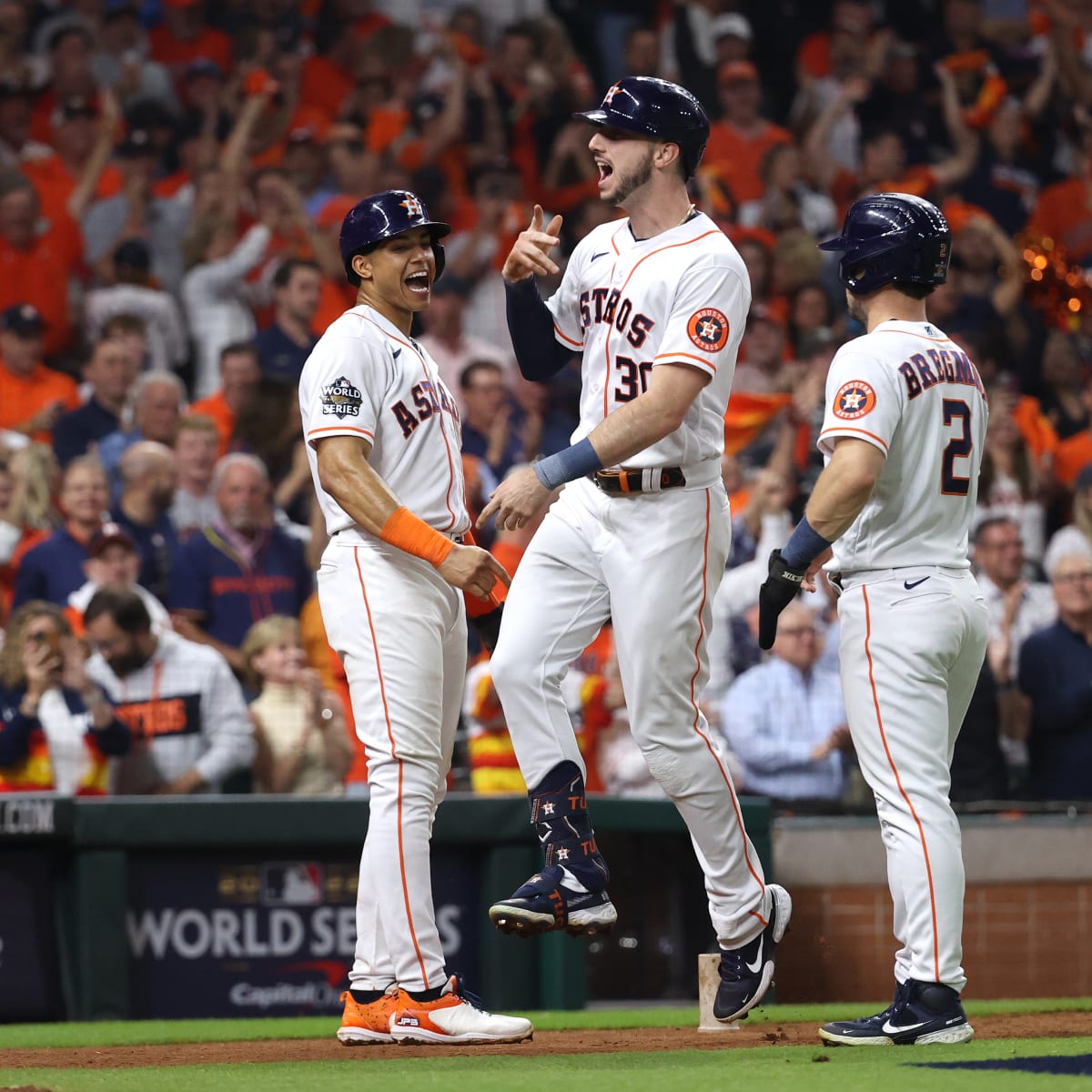 Watch: Kyle Tucker Does it Again, Bashes Second Homer of World Series Game  1 for Houston Astros - Sports Illustrated Inside The Astros