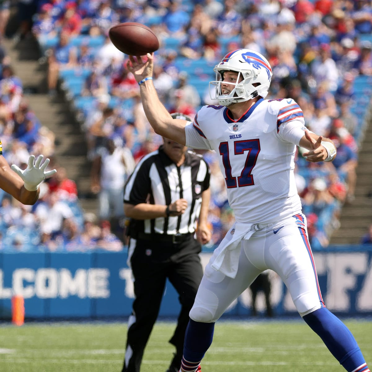 Run or Pass, Buffalo Bills QB Josh Allen Will Challenge Packers - Sports  Illustrated Green Bay Packers News, Analysis and More