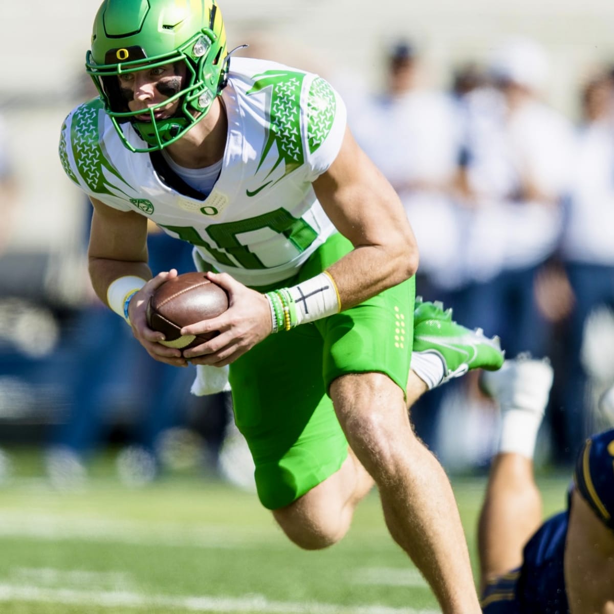 Quarterback Bo Nix Opens Up on Why he Transferred to Oregon Football -  Sports Illustrated Oregon Ducks News, Analysis and More