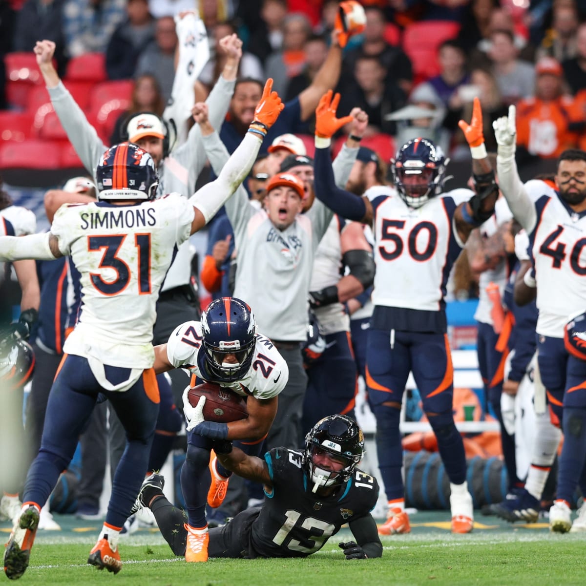 Broncos 21, Jaguars 17: Pair of Trevor Lawrence Blunders Dooms Jacksonville  in London - Sports Illustrated Jacksonville Jaguars News, Analysis and More