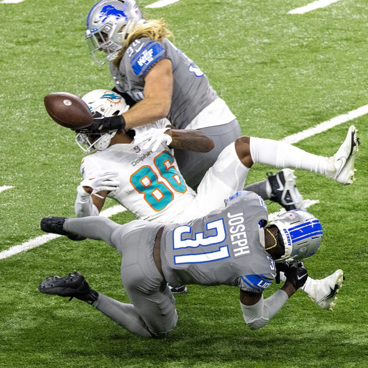 James Houston: Detroit Lions rookie's NFL debut shows instant impact