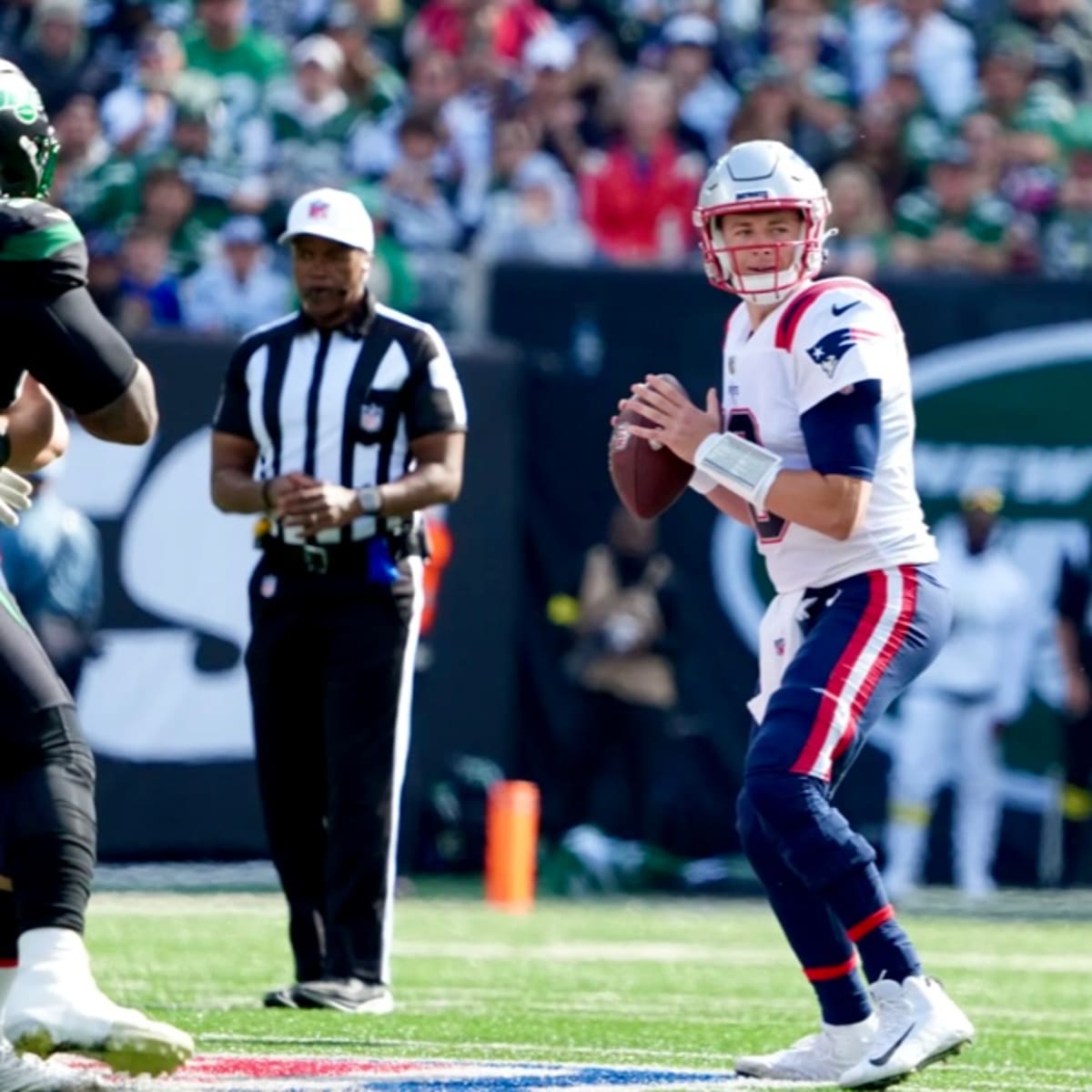 Wild Rumor: Ex New England Patriots' QB Tom Brady to New York Jets? -  Sports Illustrated New England Patriots News, Analysis and More