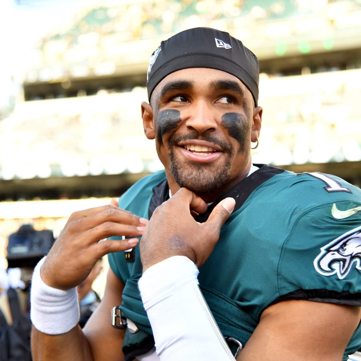 Eagles' Jalen Hurts Suggests 2 NBA Legends Inspired Him To Become  'Triple-Threat' Quarterback 