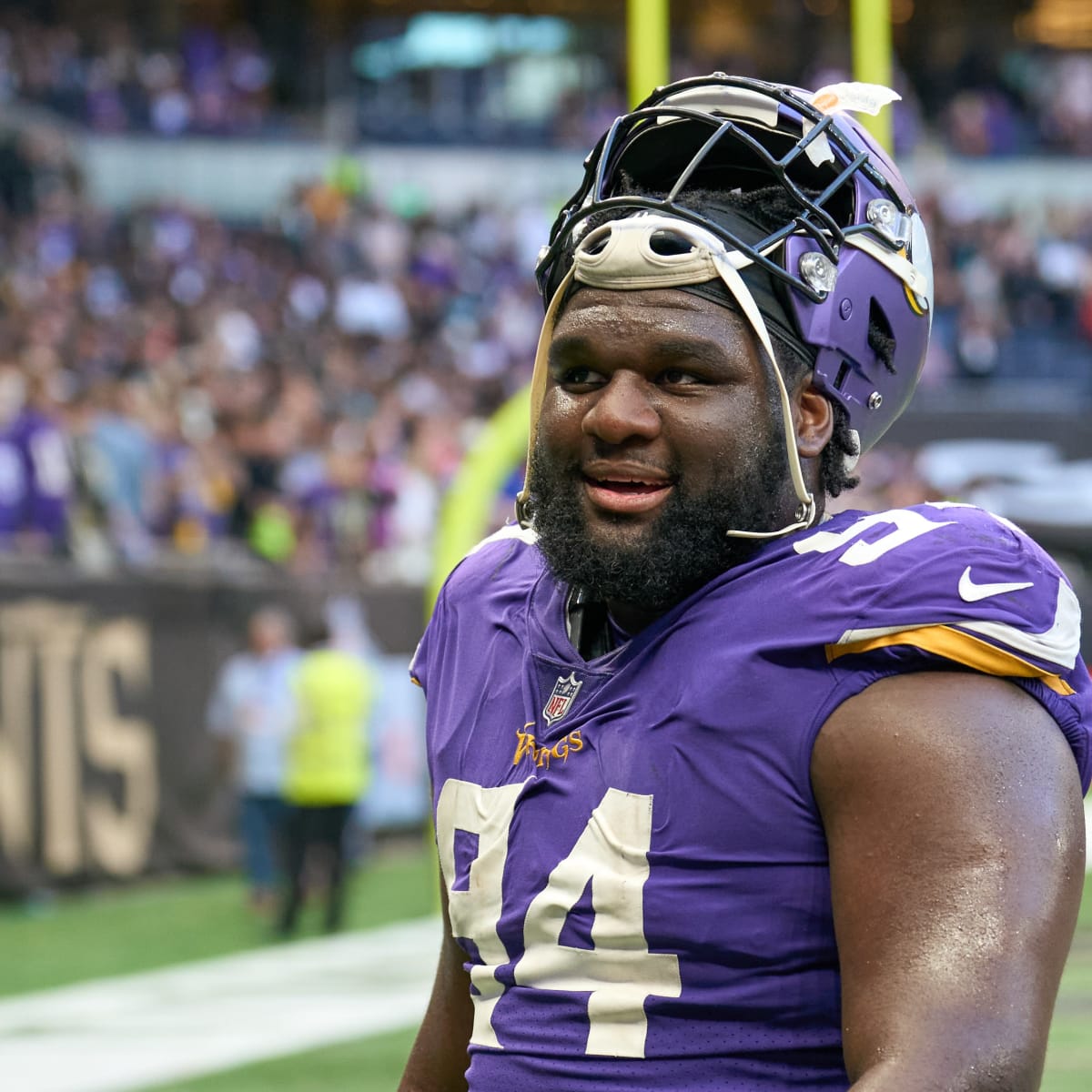 Water Break with Dalvin Tomlinson