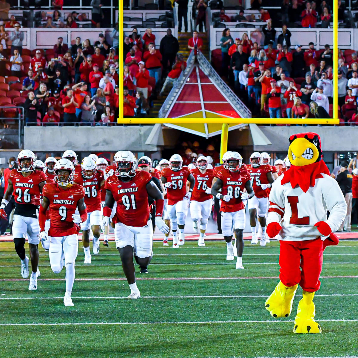 Way-too-early, post-spring look at Florida State's 2022 opponents: Louisville  Cardinals