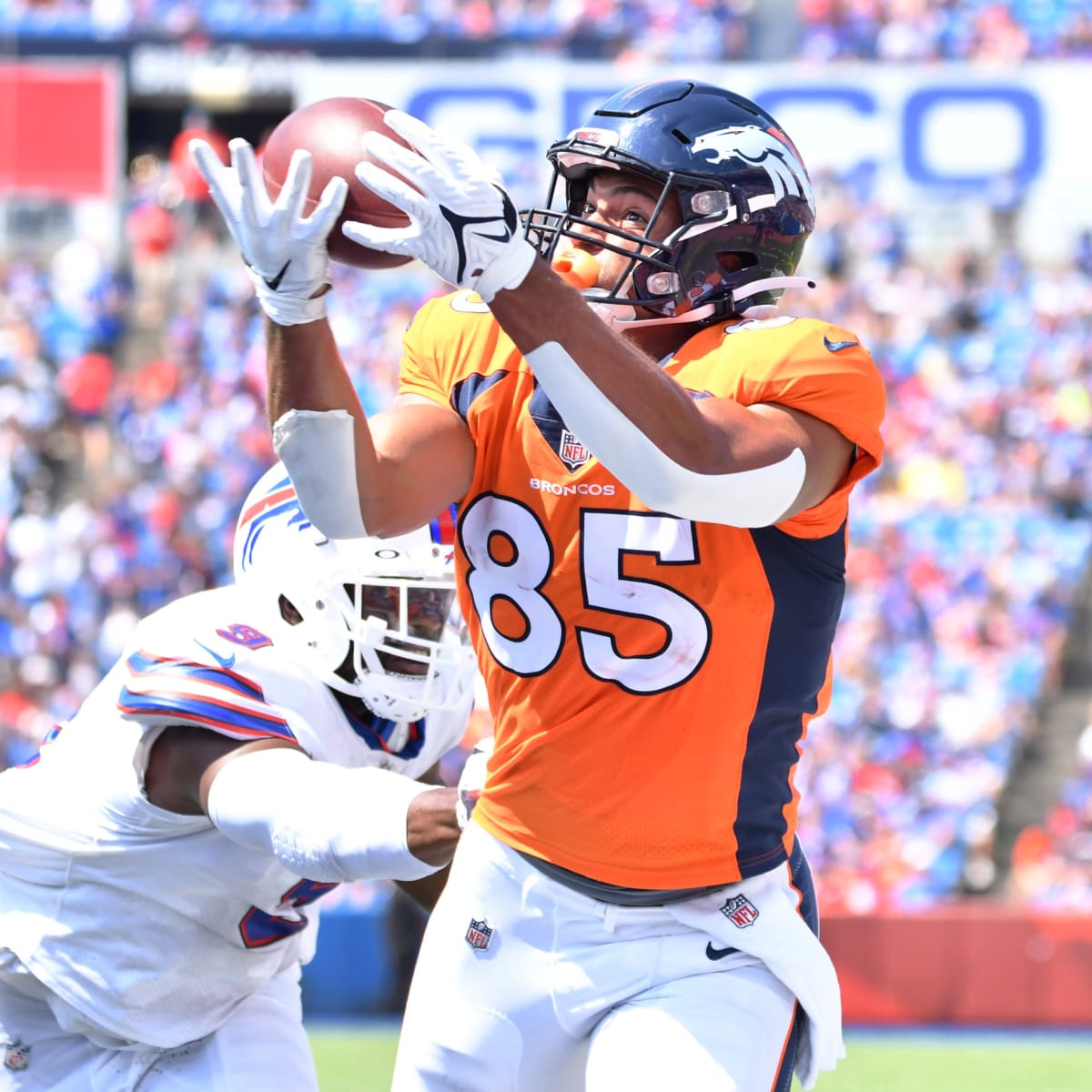 Denver Broncos TE Albert Okwuegbunam 'Always Knew' He Could Ball in NFL -  Sports Illustrated Mile High Huddle: Denver Broncos News, Analysis and More