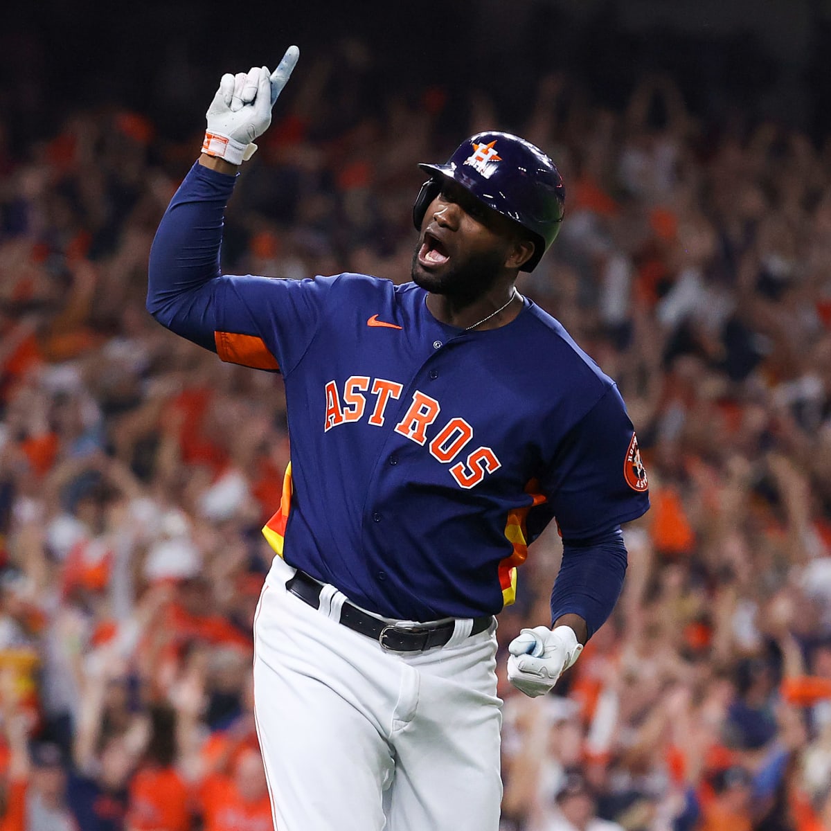 Houston Astros fans rejoice as Yordan Alvarez launches a 3-run homer to  take the lead in Game 6 of the World Series
