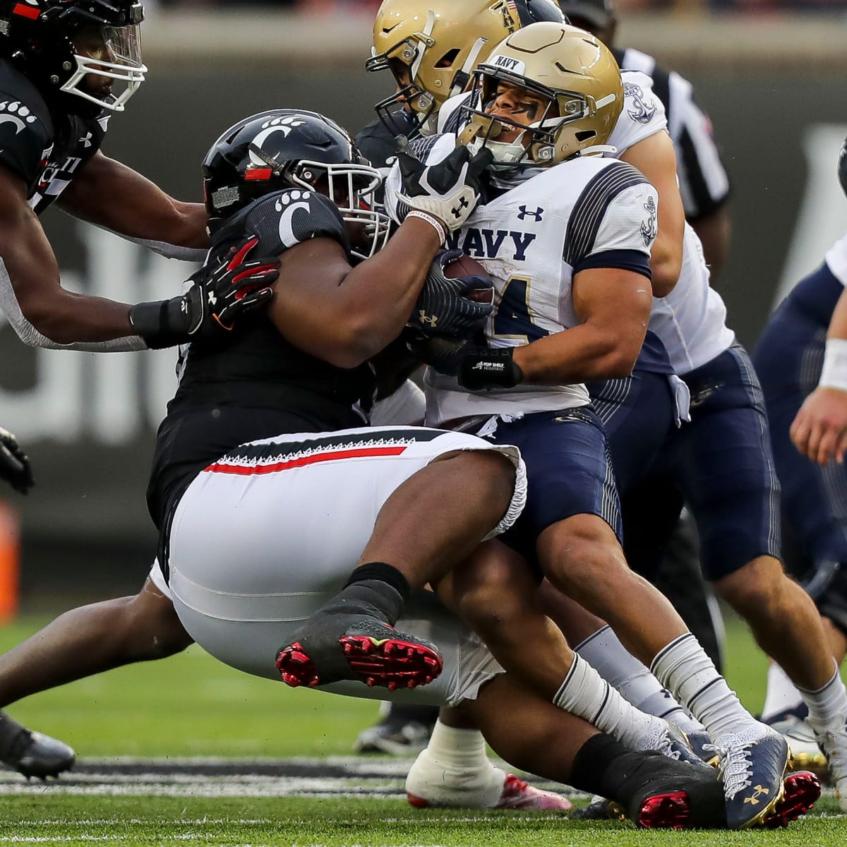 Cincinnati Bearcats Defensive Tackle Dontay Corleone On His Hometown Pride:  'I Couldn't Leave' The Bearcats - All Bearcats