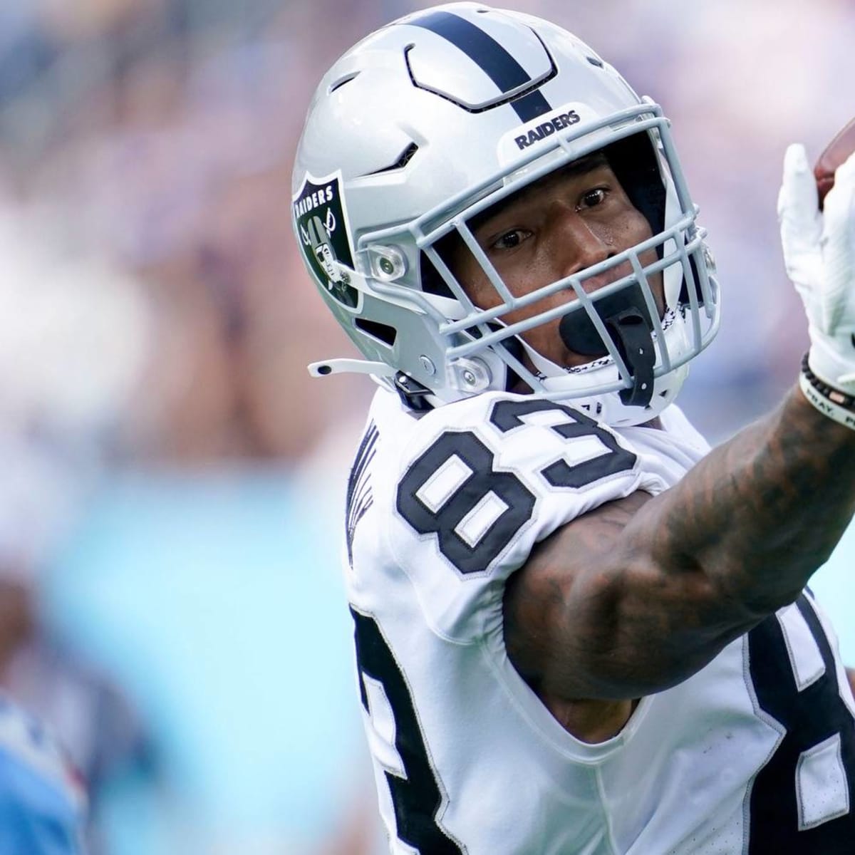 Las Vegas Raiders trading away star TE Darren Waller