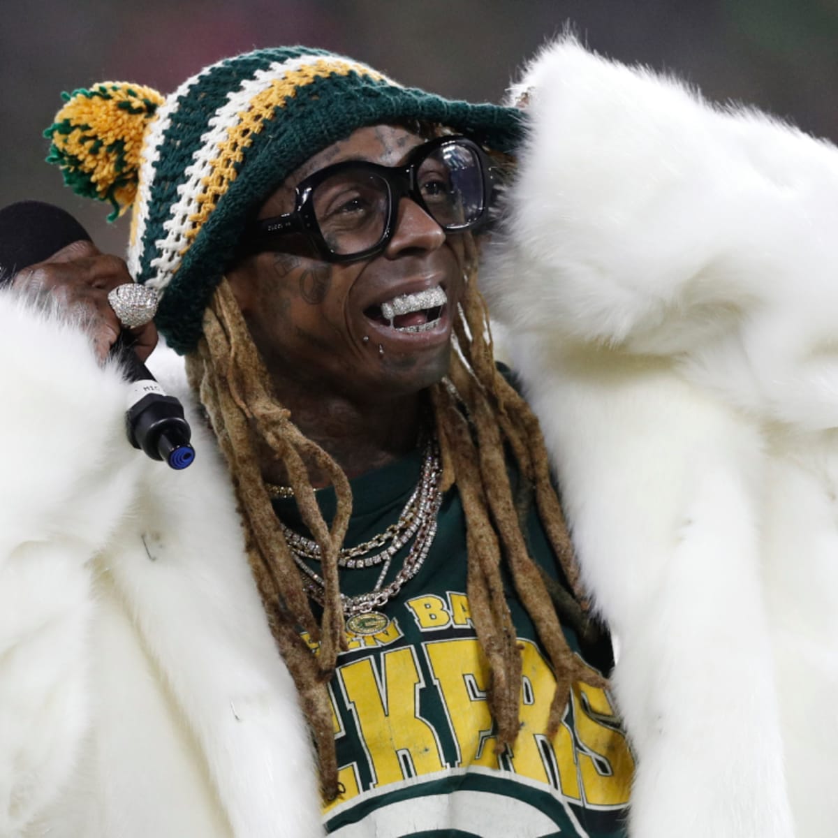 Lil Wayne calls out Aaron Rodgers on Twitter after Week 9 loss to