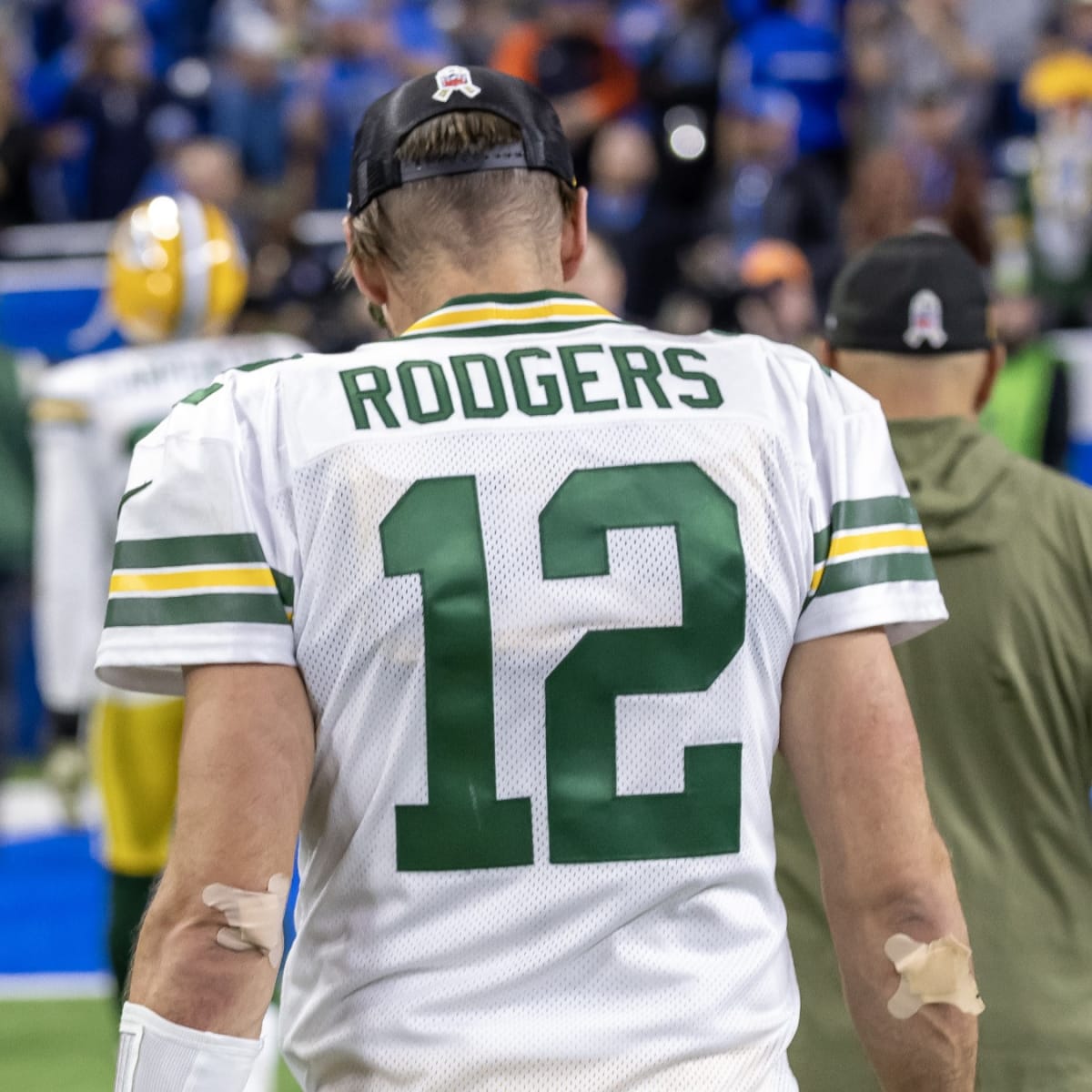 Despite Losing Aaron Rodgers, Green Bay Packers Gets a Lions Share From  $11,980,000,000 NFL Wealth - EssentiallySports