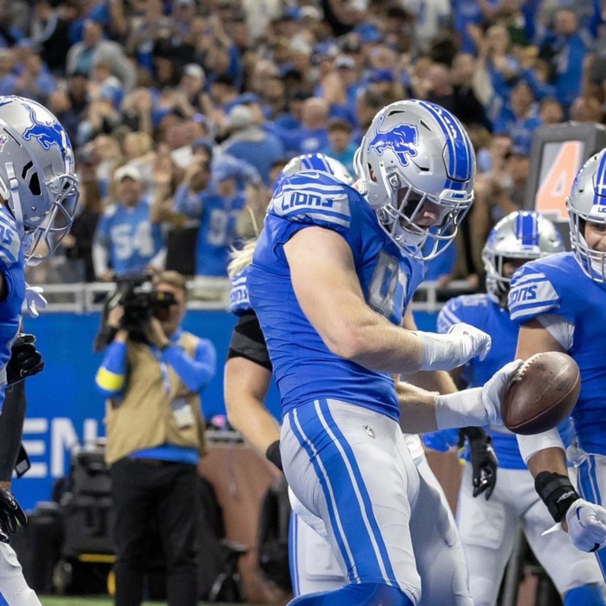 Detroit Lions Malcolm Rodriguez earns first NFL sack. - Sports Illustrated  Detroit Lions News, Analysis and More