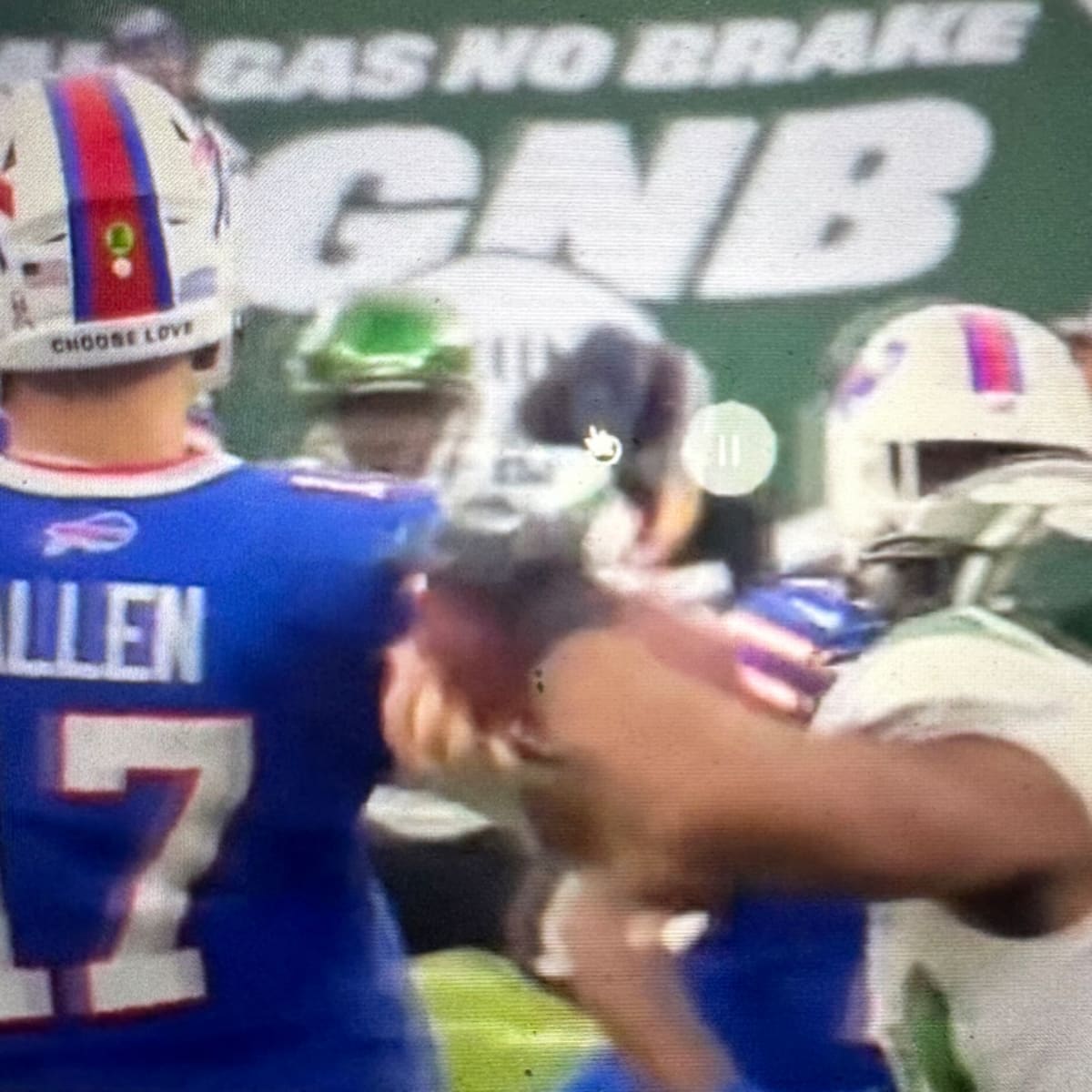 Report: Josh Allen's elbow injury 'short-term,' Bills QB expected to play  through the pain 