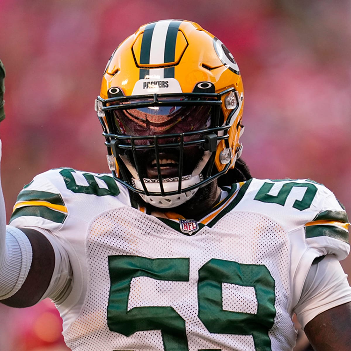 Packers' De'Vondre Campbell Claps Back at Reporter's Jordan Love