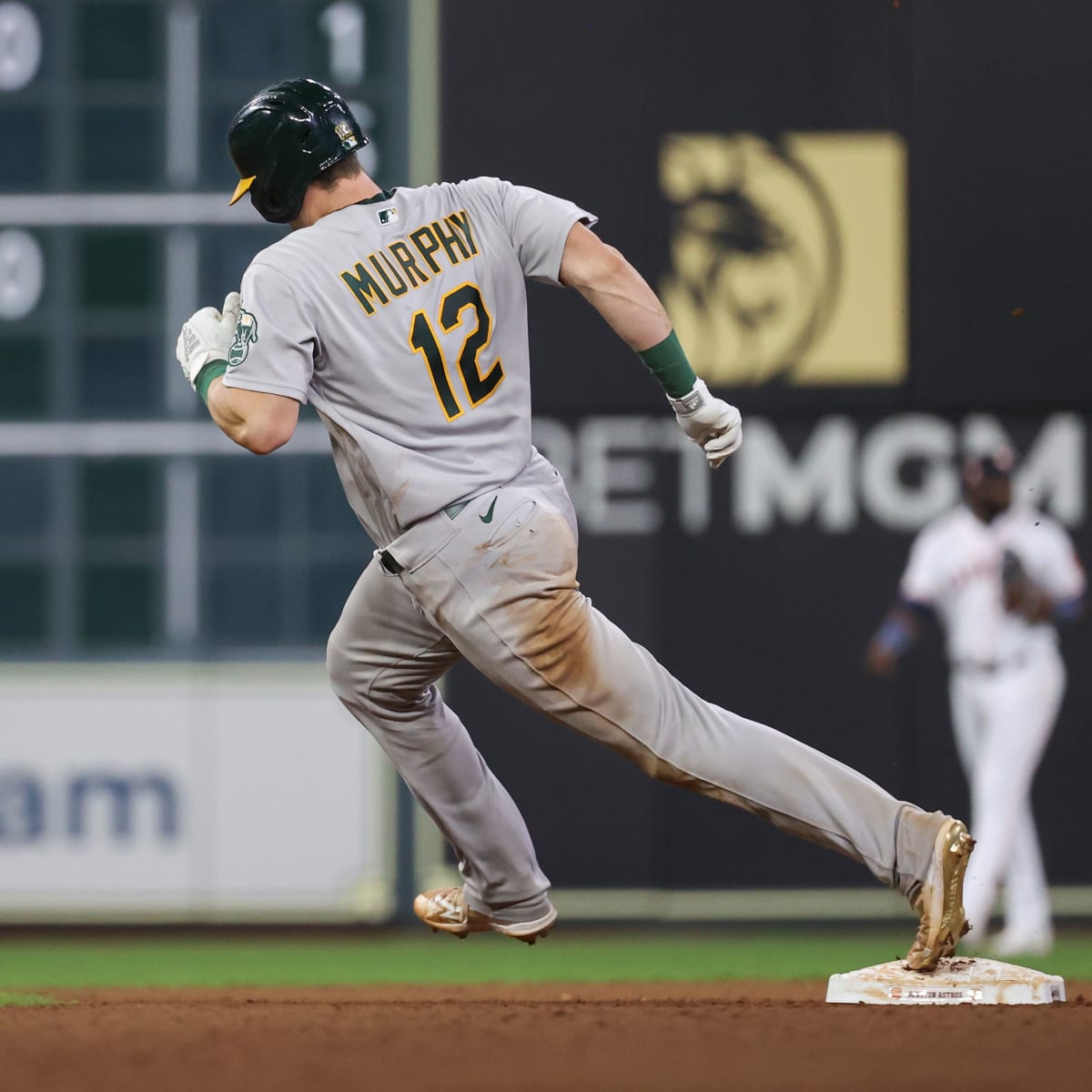 Guardians miss out on Sean Murphy as A's trade catcher to Braves