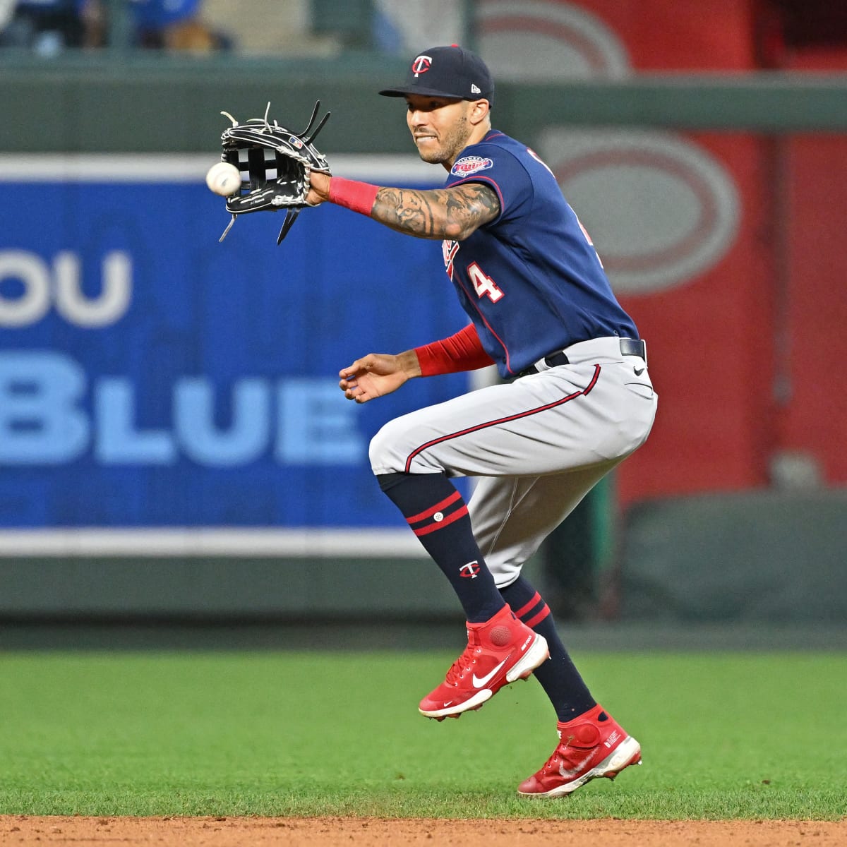 Former Twins shortstop Carlos Correa agrees to mega-deal with San Francisco  Giants – Twin Cities