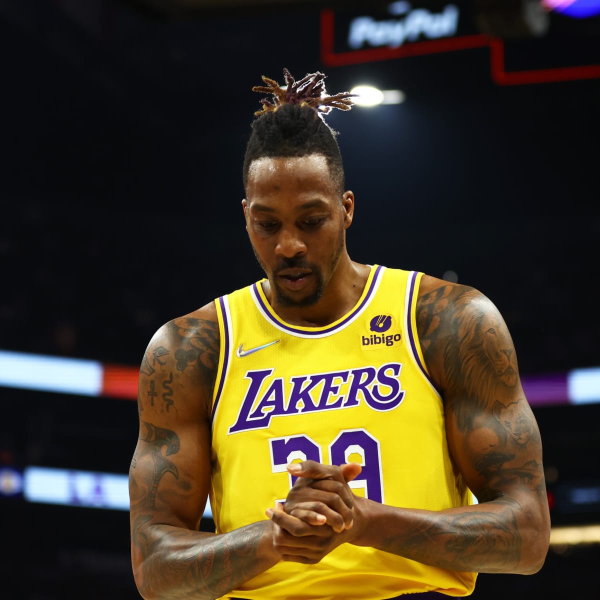 Lakers Video: Dwight Howard Shines In Debut For Taoyuan Leopards