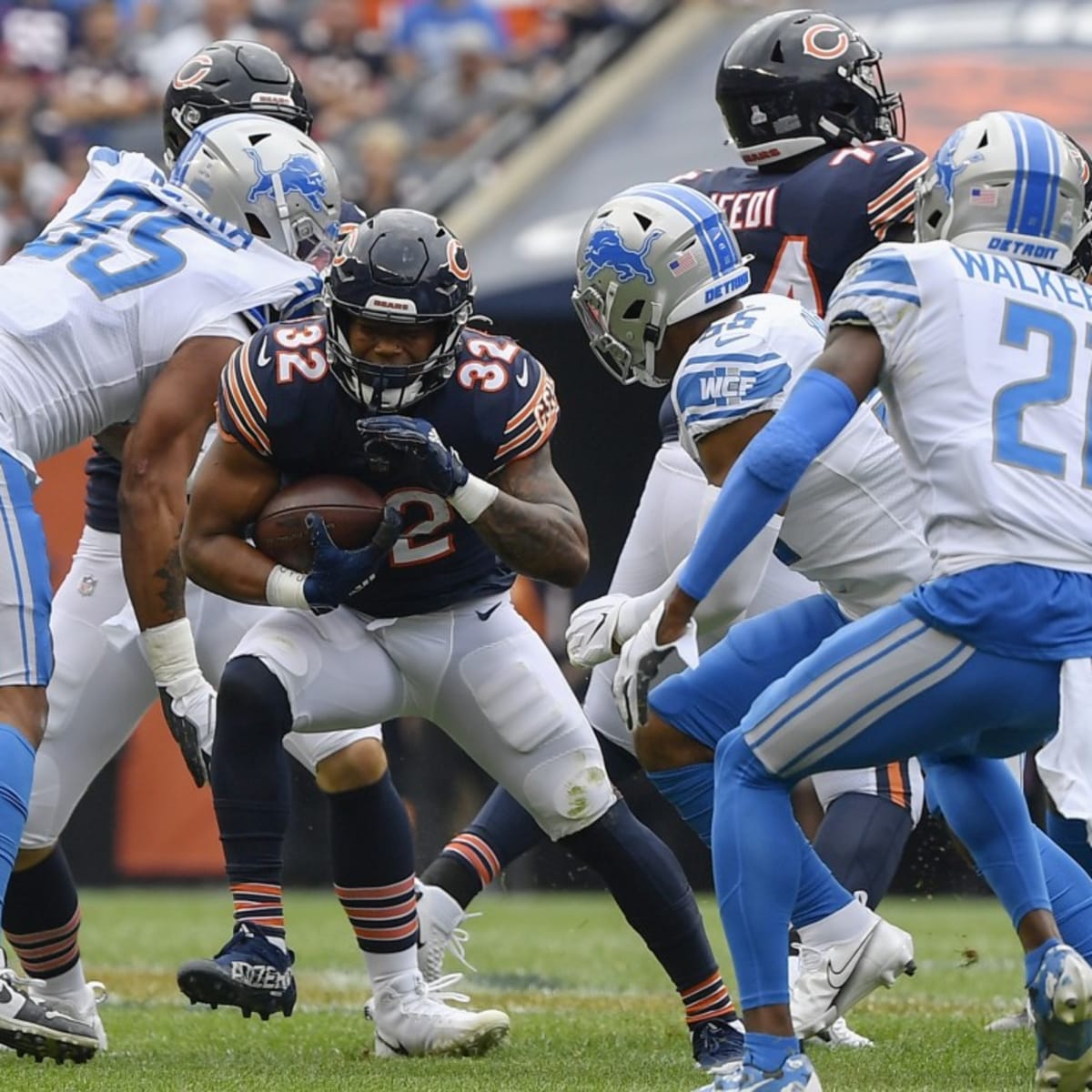 Chicago Bears vs Detroit Lions - 2 Tickets on 50-Yard Line (Dec