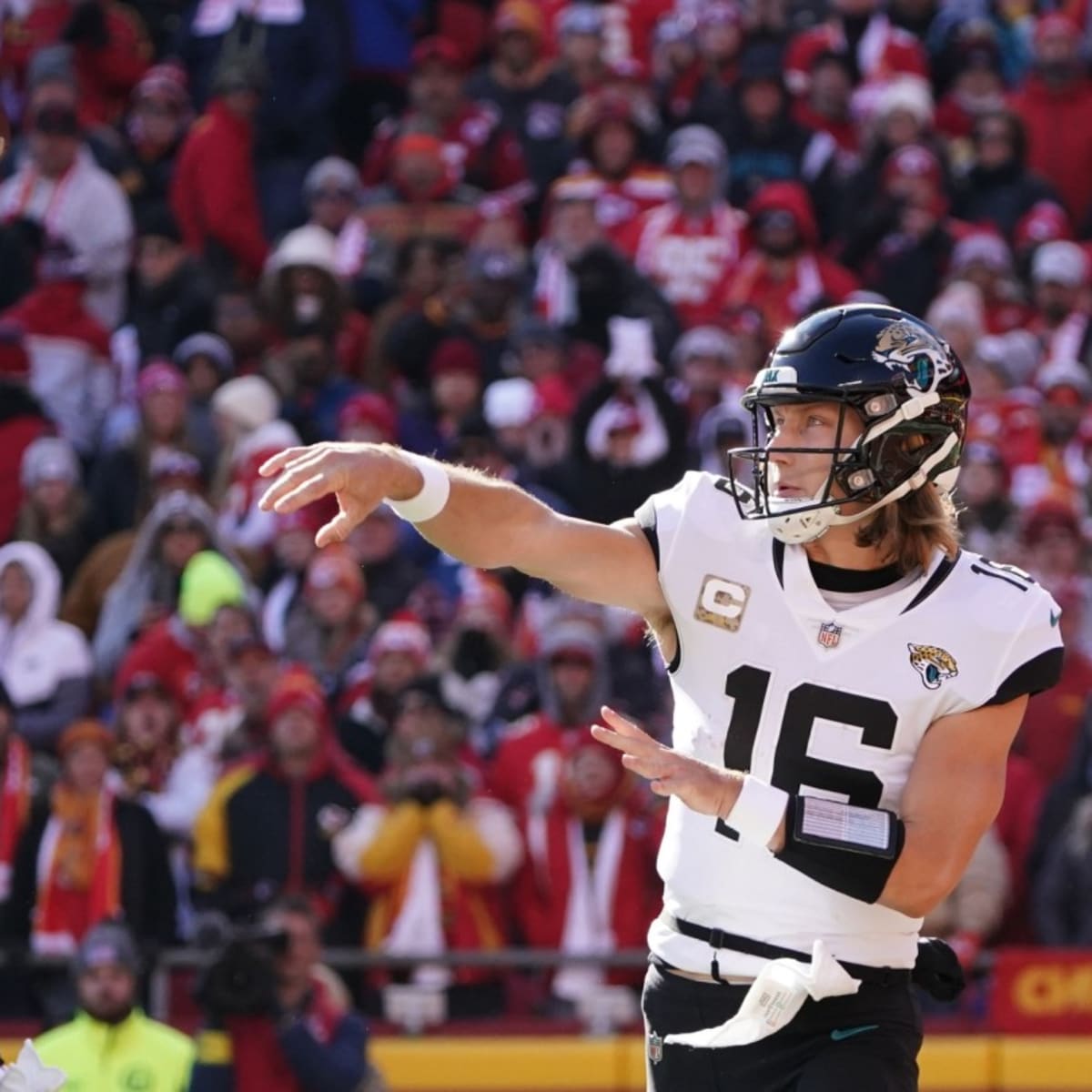 Jaguars fail to rise to the challenge, fall 27-17 against Chiefs