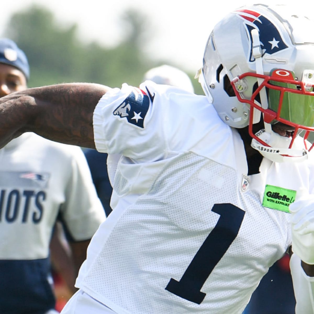 Patriots, DeVante Parker reach agreement on new 3-year contract, per report  - Pats Pulpit