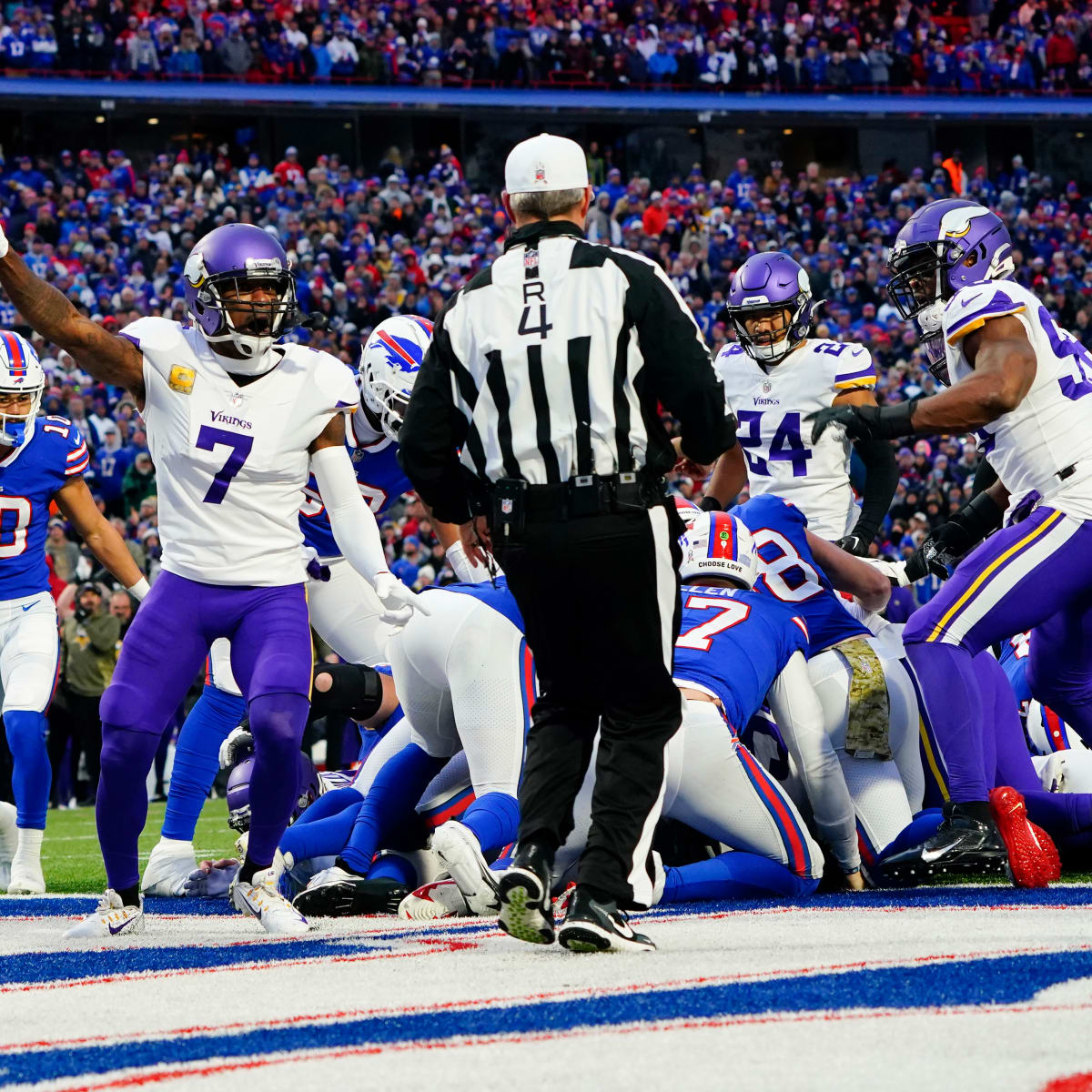 Patrick Peterson takes over for iced out Kirk Cousins after Vikings beat  Bills