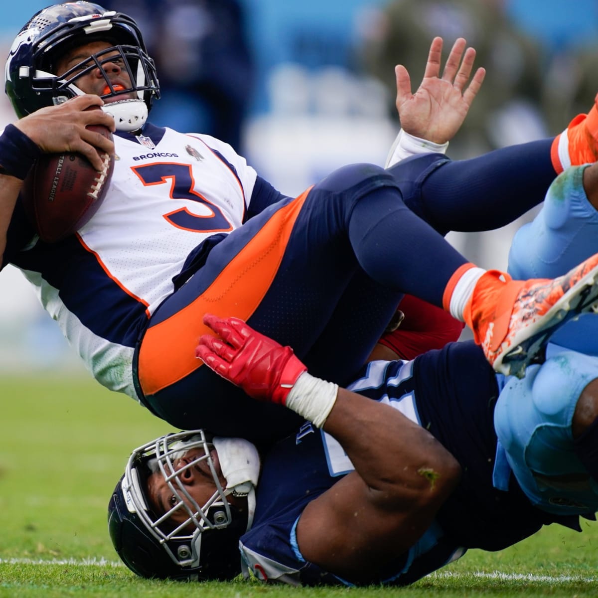 Russell Wilson, Broncos head to Las Vegas to face Raiders in AFC West  battle