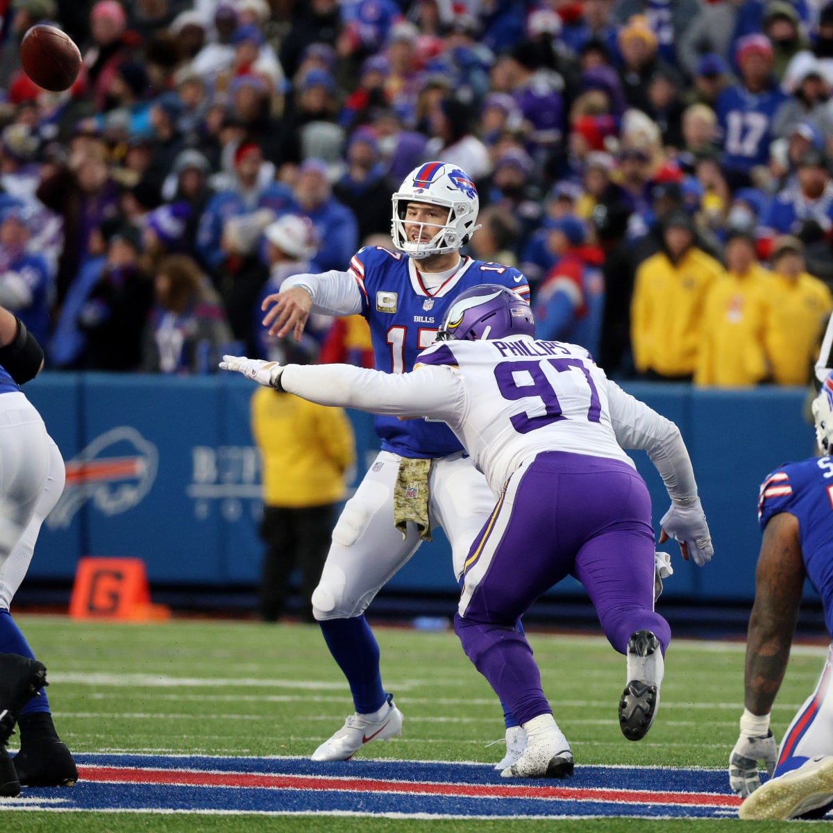 Vikings vs. Bills: PFF Grades from Sunday's game of the year