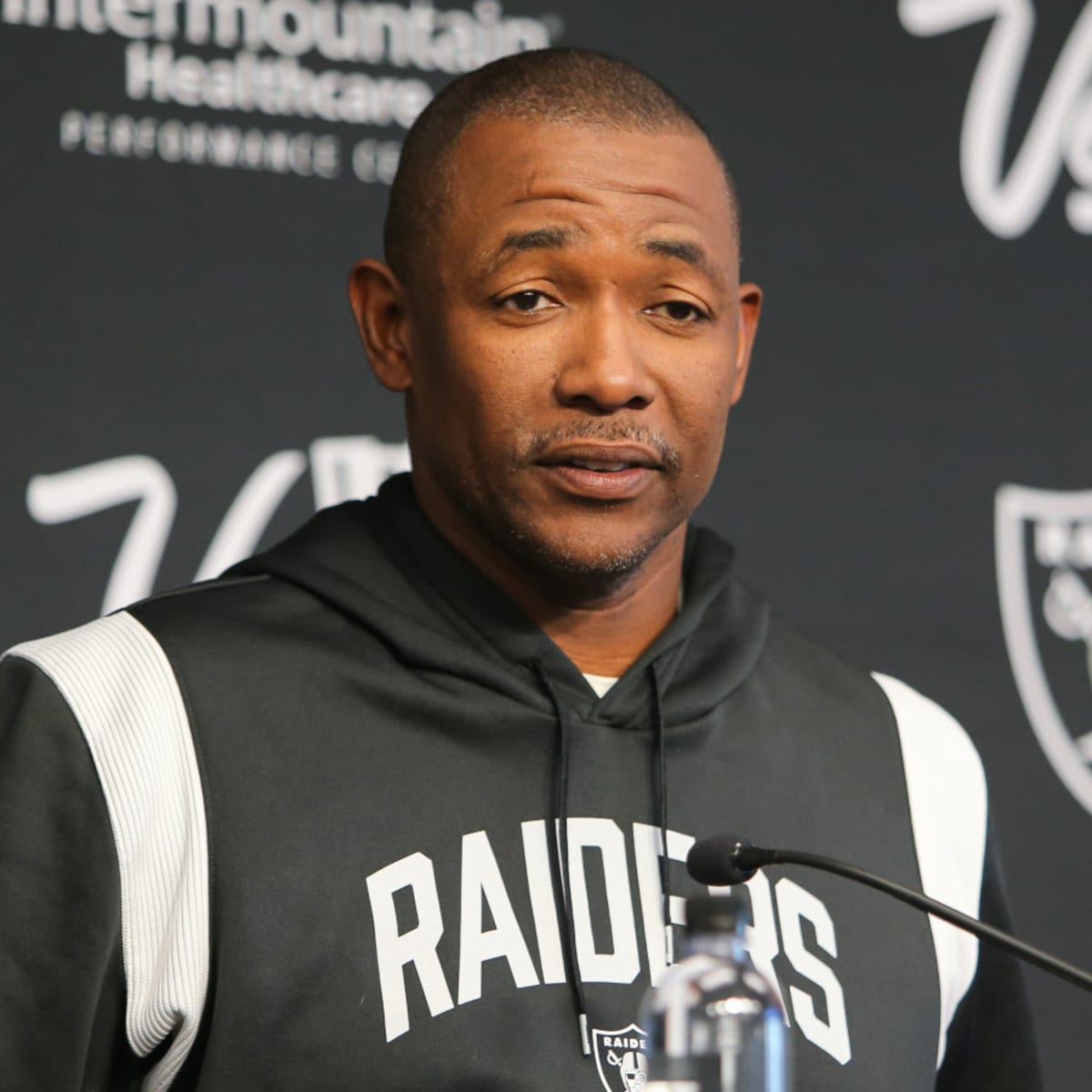 Las Vegas Raiders DC Patrick Graham week 11 update - Sports Illustrated Las  Vegas Raiders News, Analysis and More