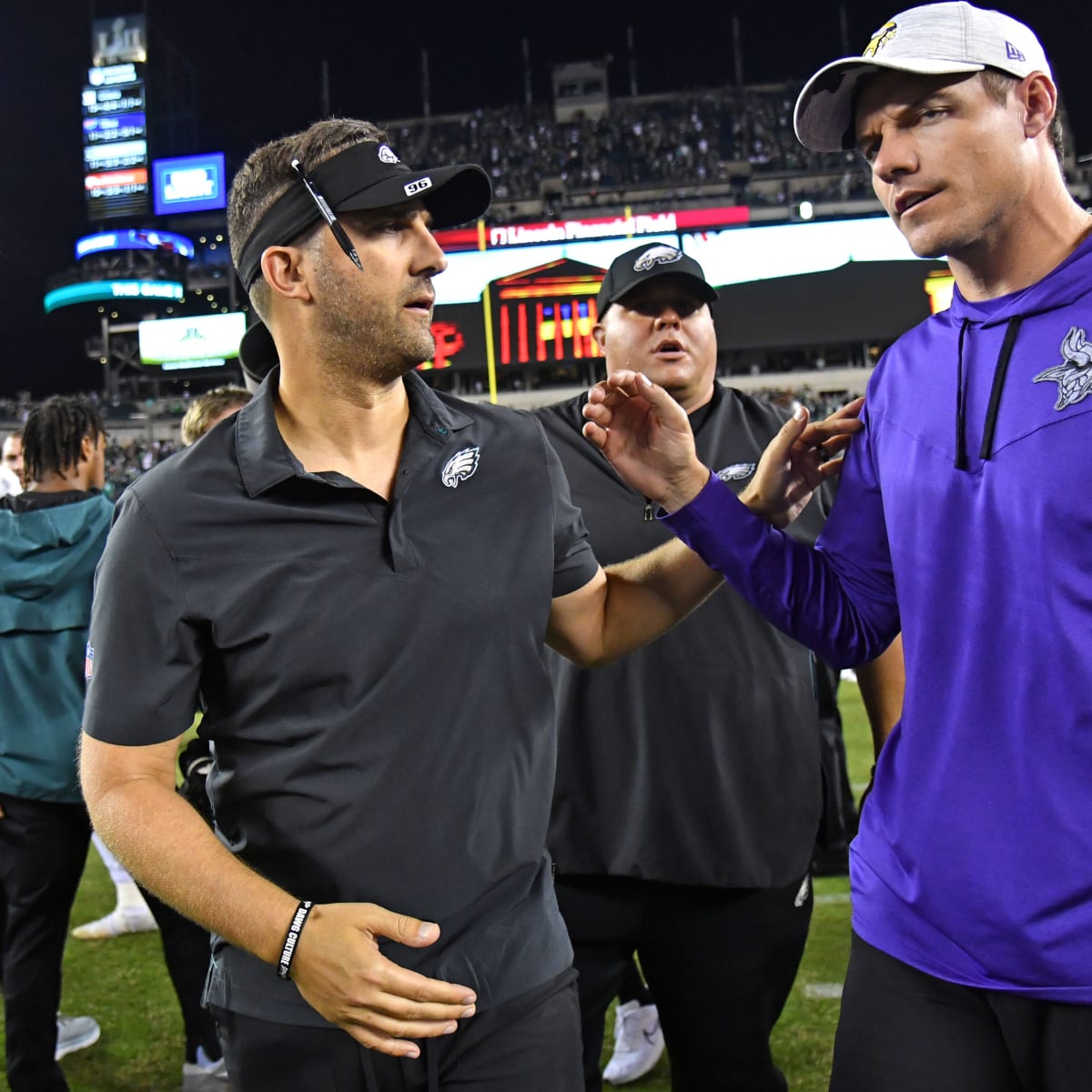 NFC Playoff Picture: Vikings Fall to No. 3 Seed After Losing in Green Bay -  Sports Illustrated Minnesota Vikings News, Analysis and More