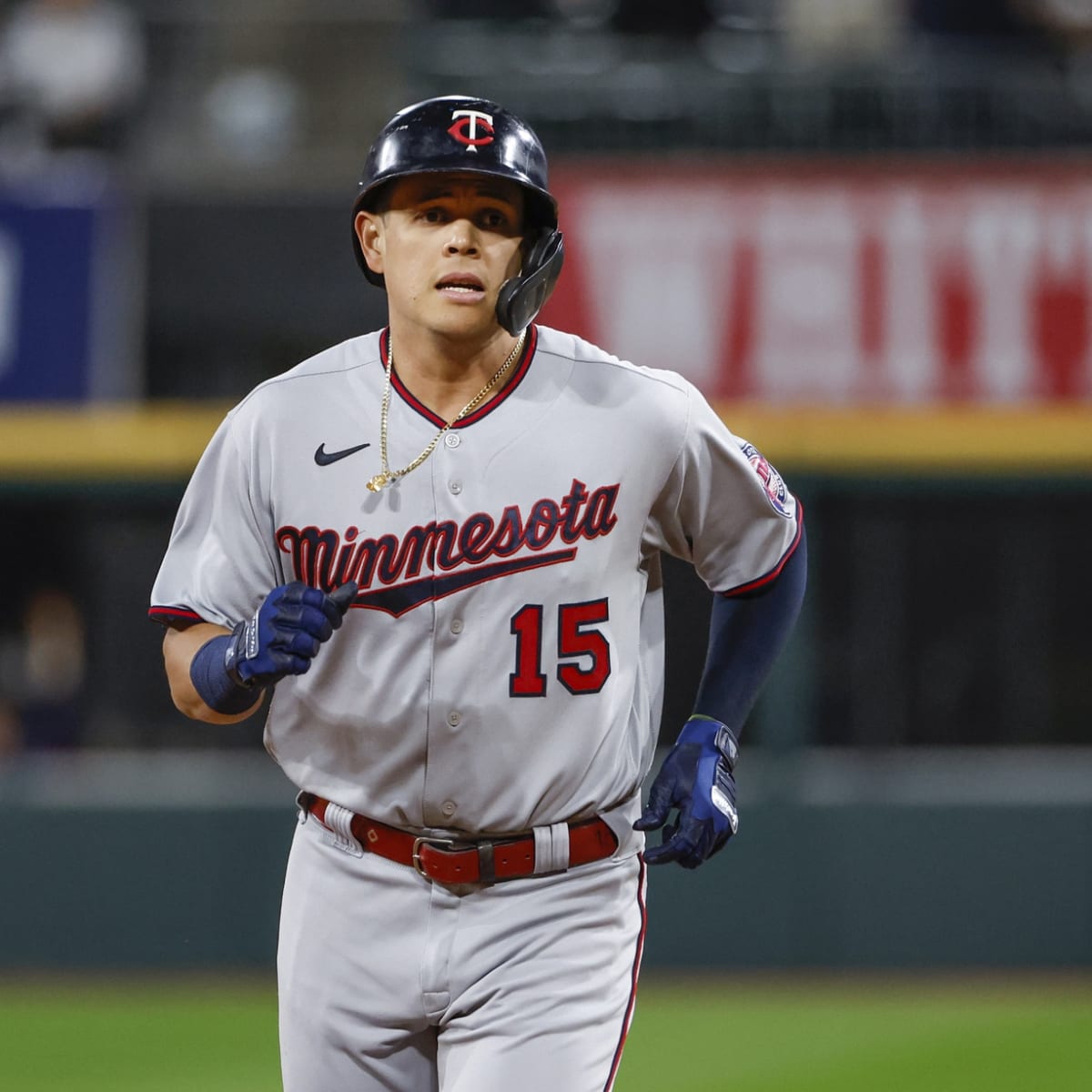 Twins trade Gio Urshela to Angels for 19-year-old pitcher - Sports
