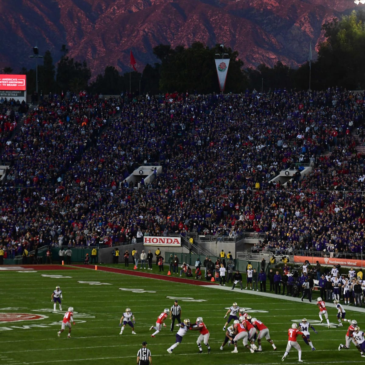 Solved: Ten major college football bowl games were played in Janua