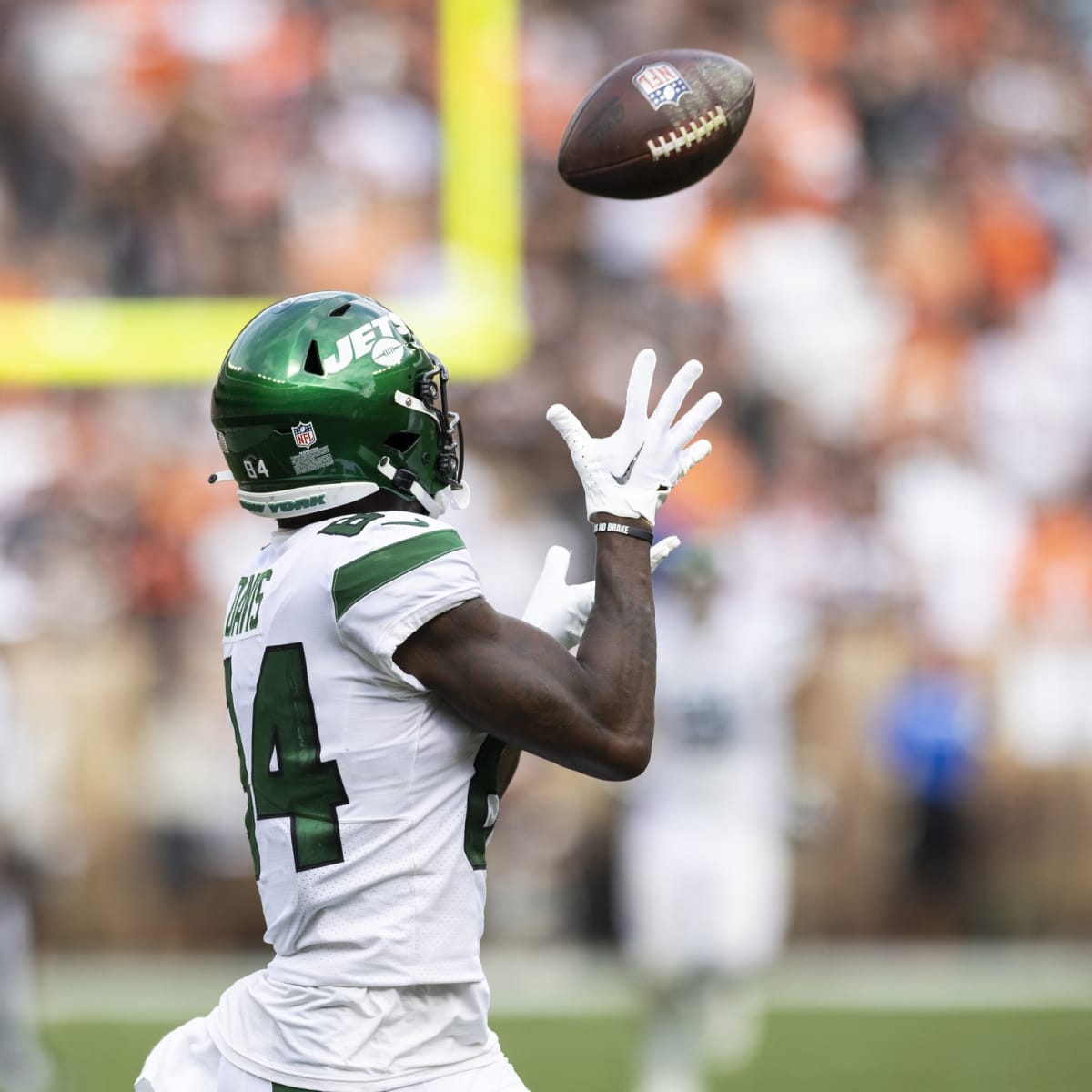 New York Jets WR Depth Chart: Are Corey Davis and Denzel Mims Fighting for  a Roster Spot?